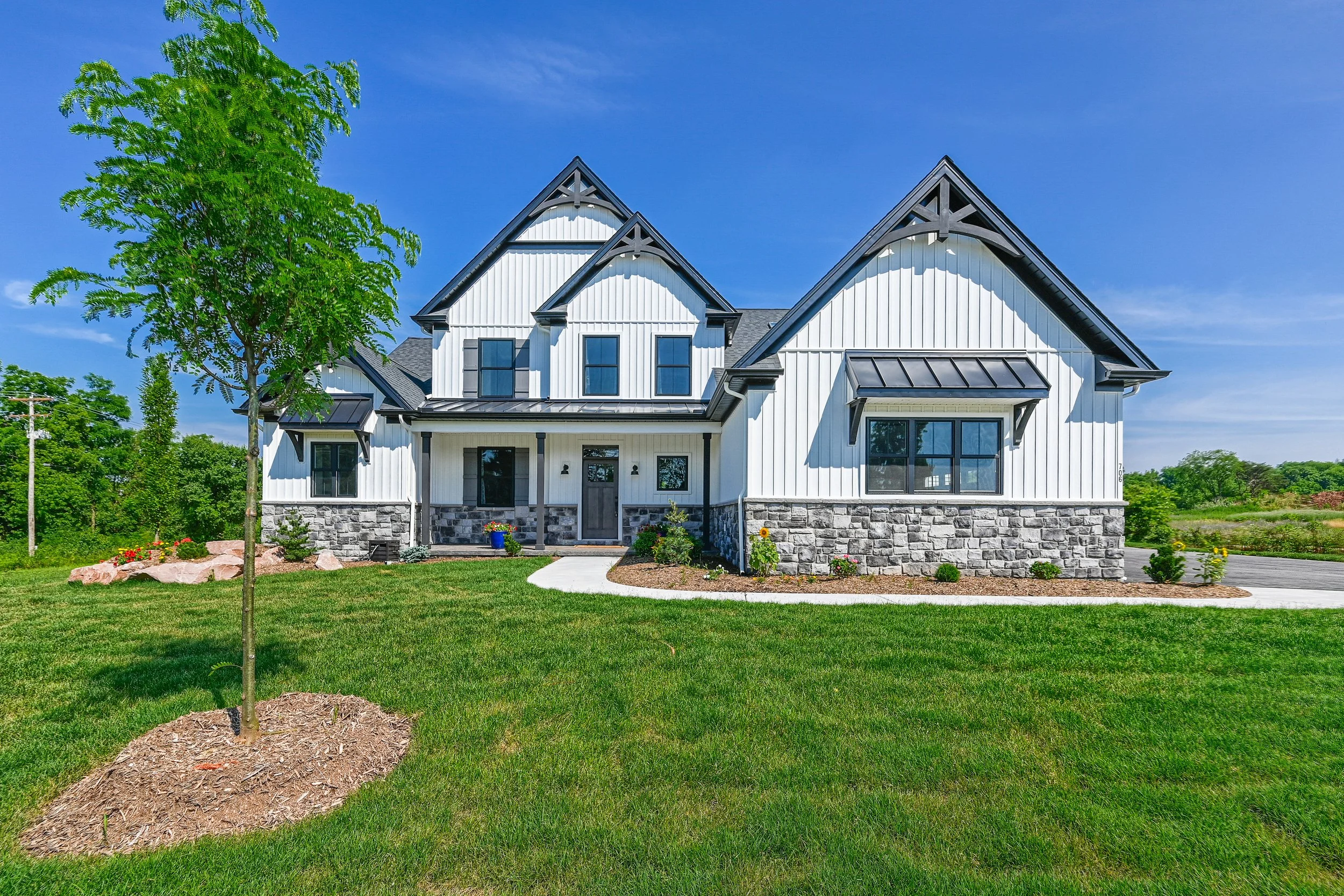 Home — Farmbrooke Meadows