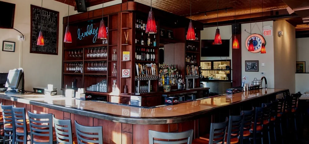 Bar photo 2