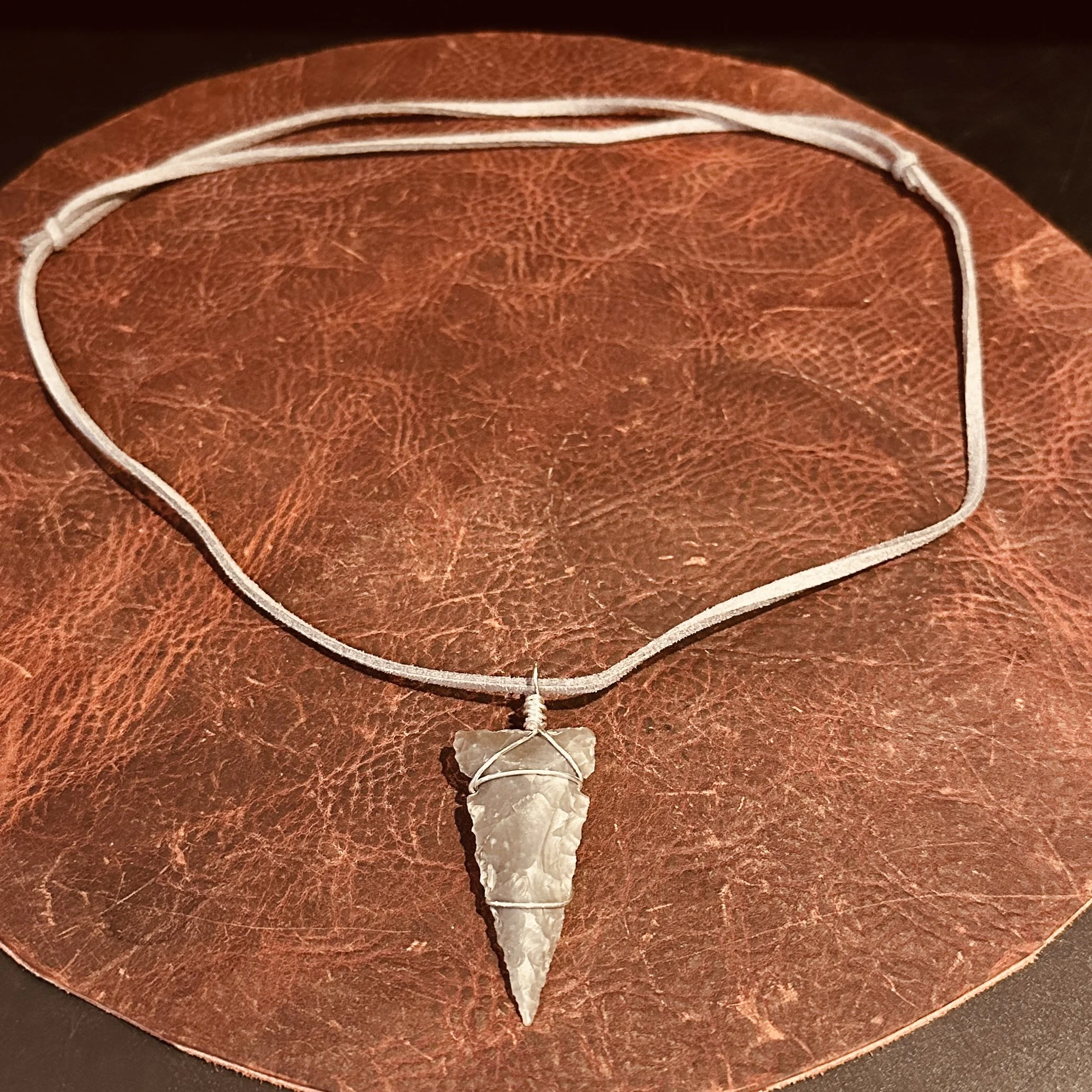 chert necklace 001a.JPG