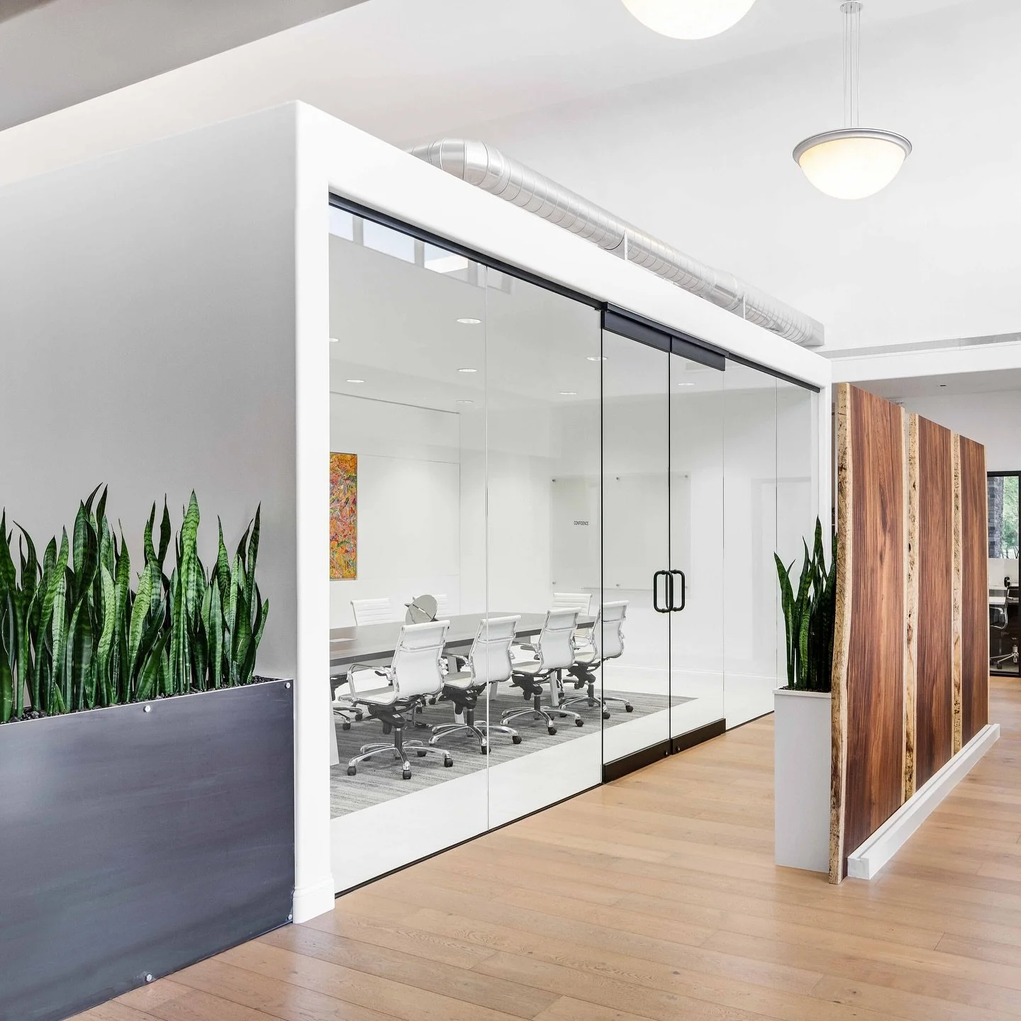 Before and after: closed bank one day, to a crisp simple office the next. 
.
.
.
.
.
.
.
#beforeandafterinteriors #interiorbeforeandafter #interiordesign #officedesign #officeremodel #conferencerooms #conferenceroom #conferenceroomdesign