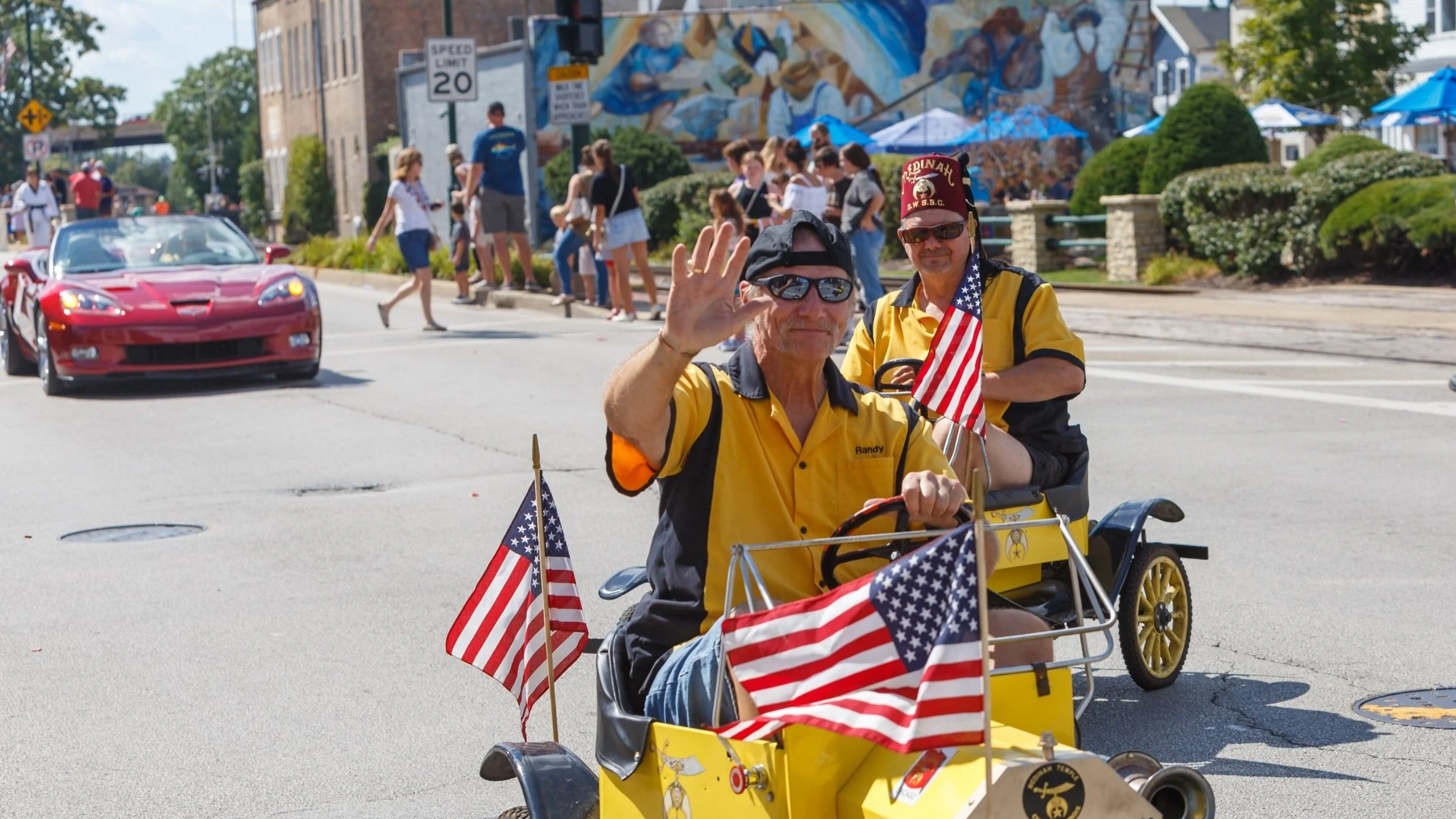 Keepataw Day Parade - Yellow Car