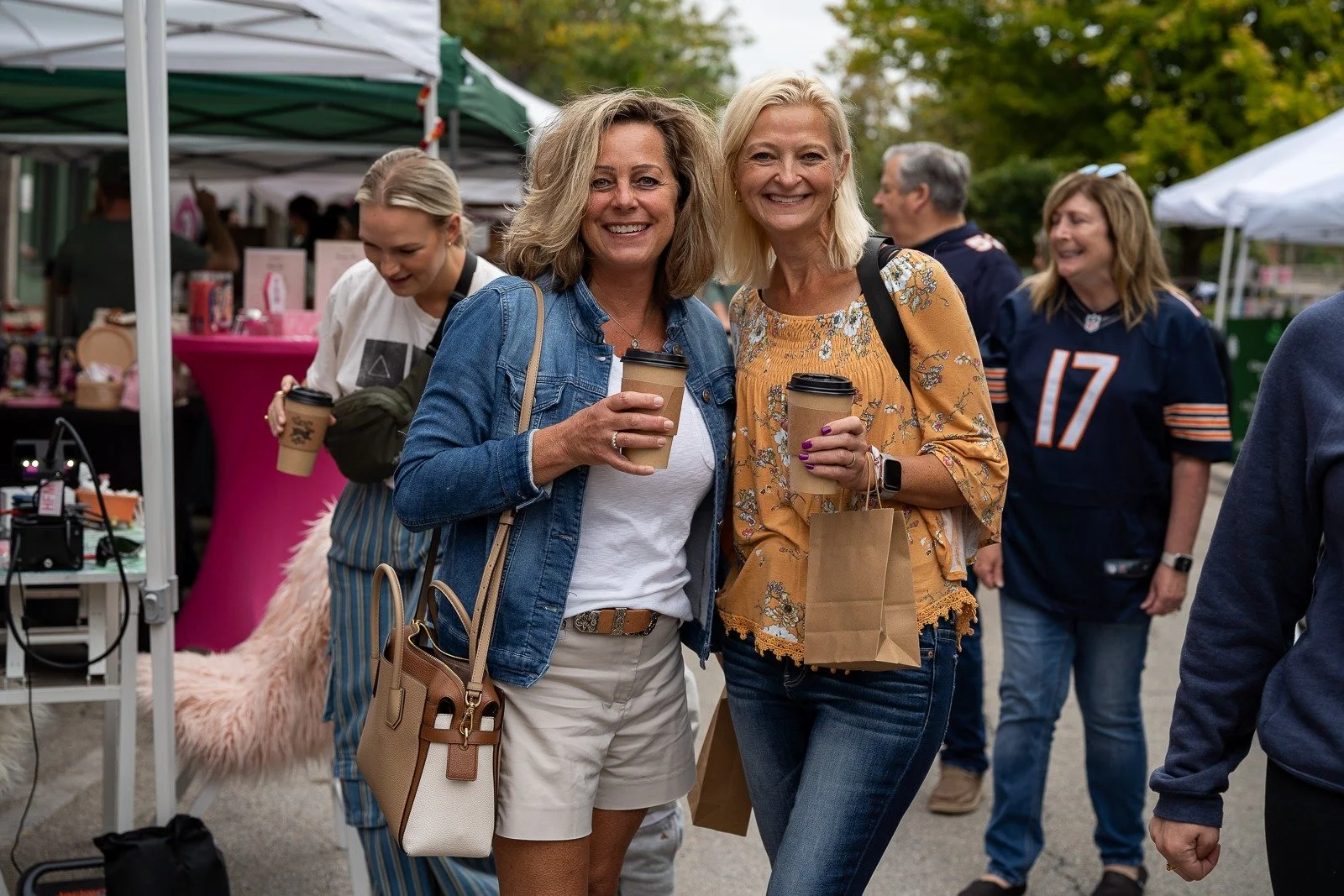 How would you like a cozy, fall Sunday strolling for vintage, handmade, and boutique treasures in picturesque Lemont Downtown with live music, a coffee or cider in hand, and brunch, lunch, or early dinner with your friends in Lemont Downtown? We're I