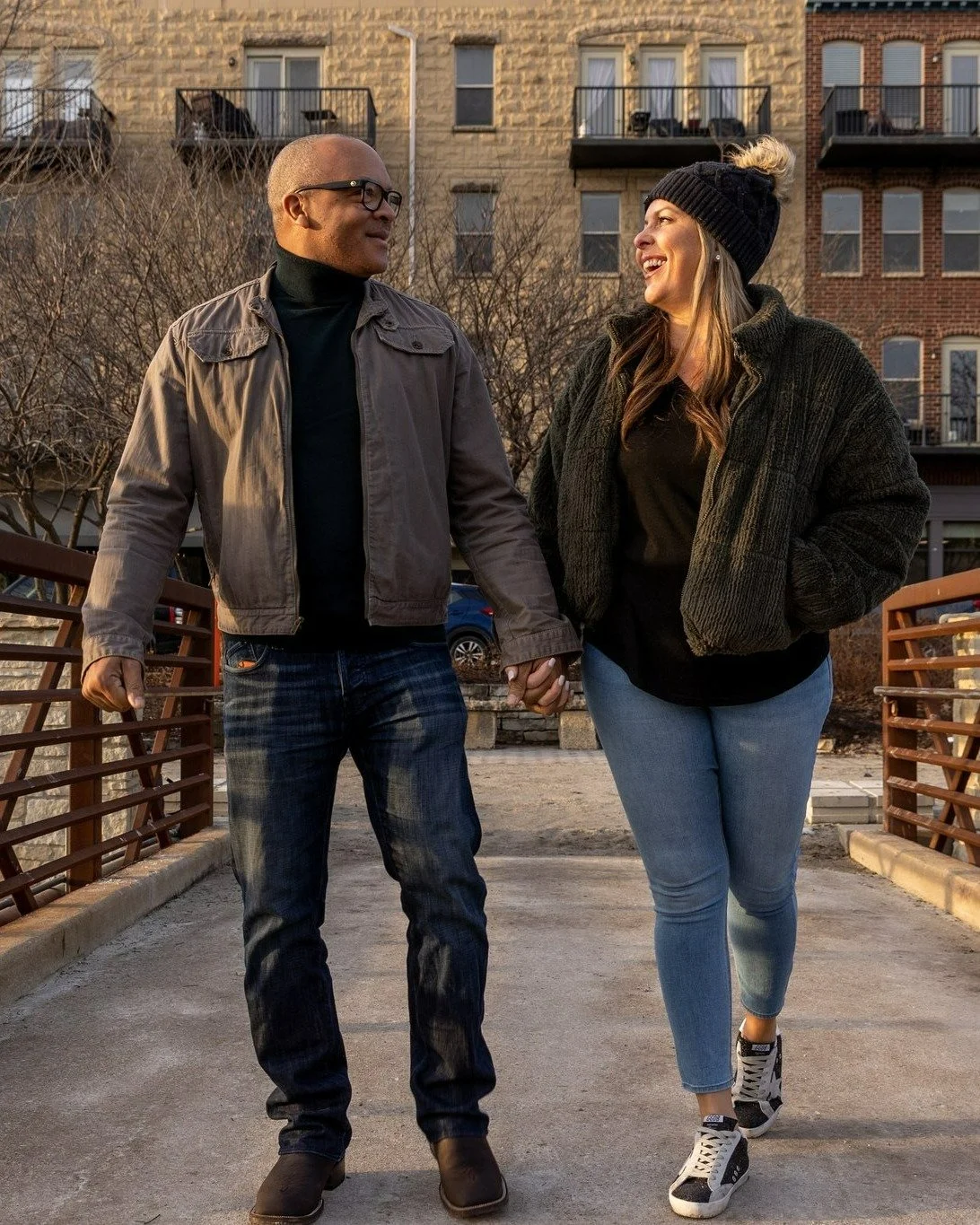 Valentine's Day is two weeks away! Plan a fabulous date day with your sweetheart in Lemont Downtown. Walk hand in hand along Canal Street, share what you adore about them over drinks at @pollyannabrewingcompany, and split delicious dishes at @barrelv