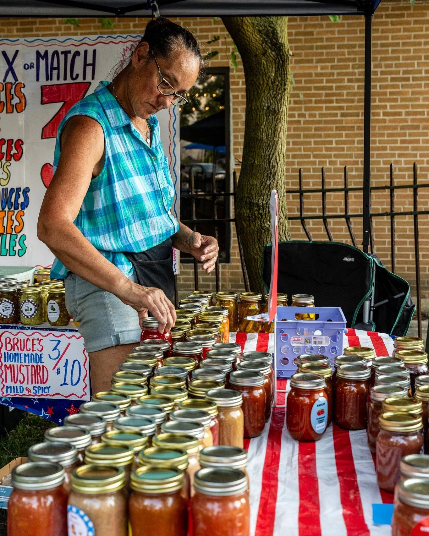 Want to see your business at the Lemont Farmers Market? 🍅

Get your questions answered at the &ldquo;Get Your Sh*t Together&rdquo; open house with @shop.aster.gardens on March 8 or March 28 (1-3 p.m.) Stop in for help with your application, business