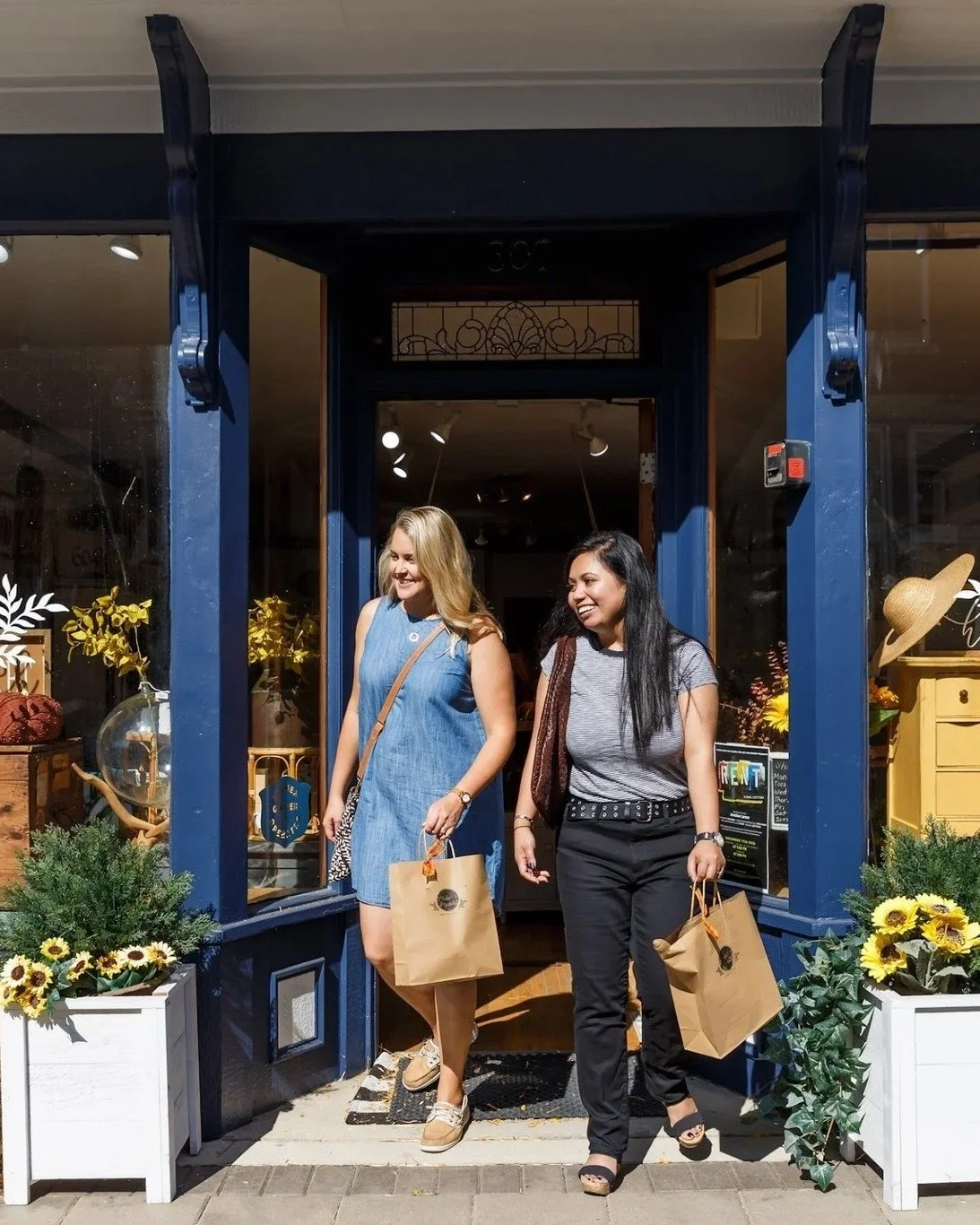 Lemont has a lot going on and you don&rsquo;t want to miss a thing! Subscribe to our bi-weekly newsletter and stay in the know with news and updates on dining, workshops, races, entertainment, and more. Stay connected to the community and sign up tod