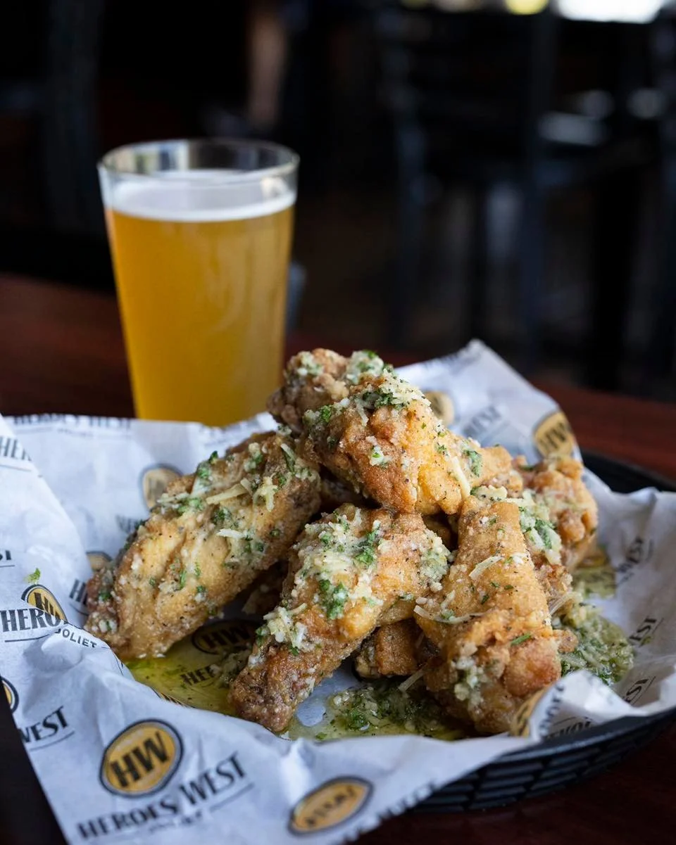 A photo of wings available at Heroes West Lemont.