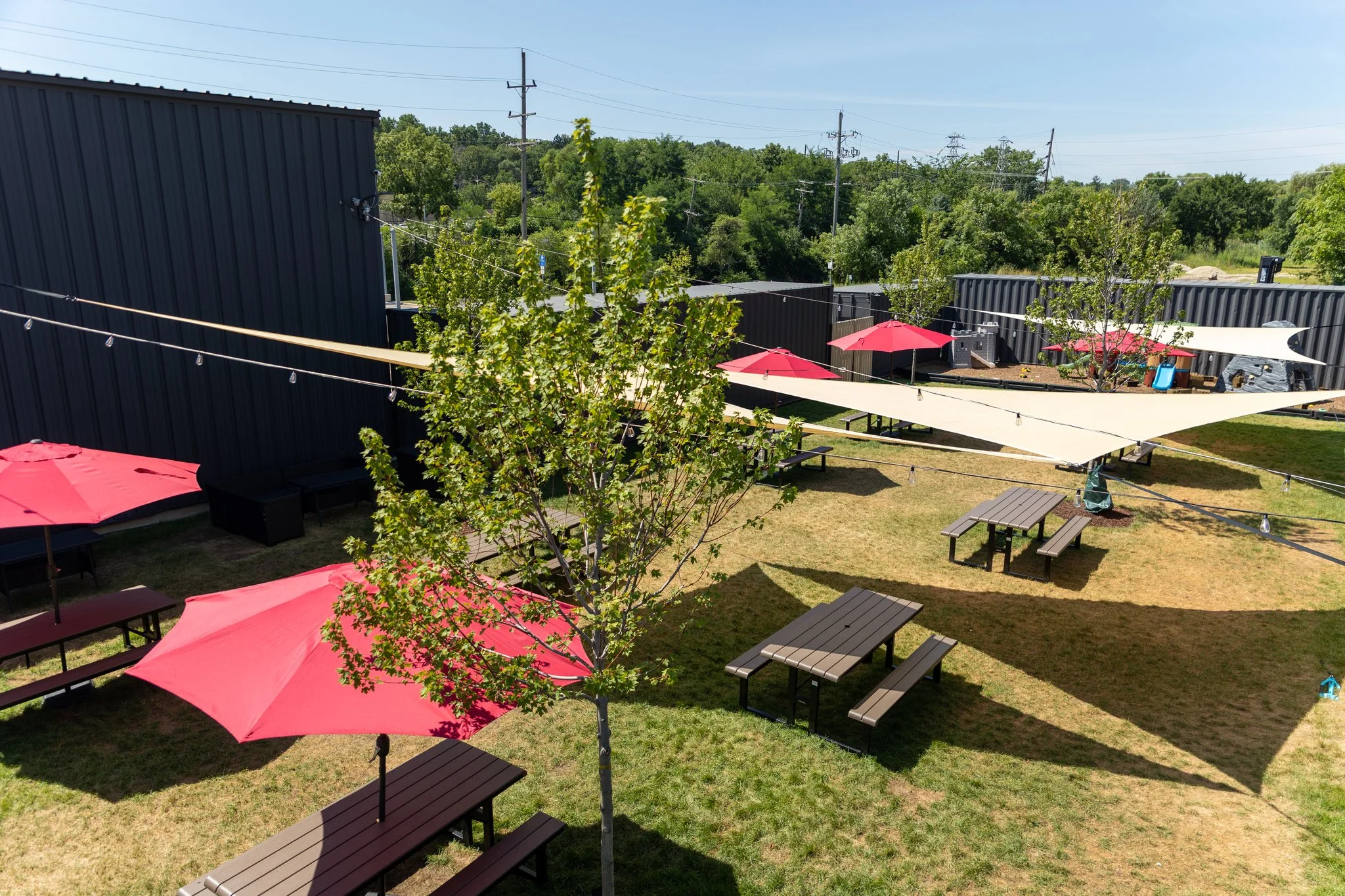 An aerial photo of the family friendly patio at The Club in Lemont, Illinois.