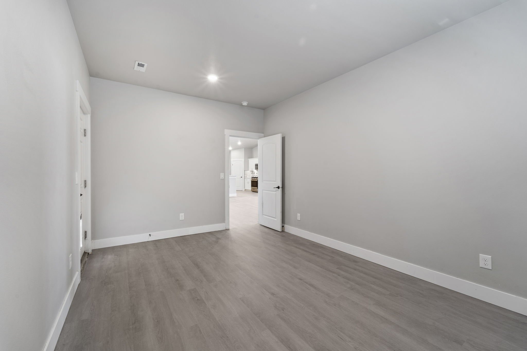 32-web-or-mls-DSC09186.jpg