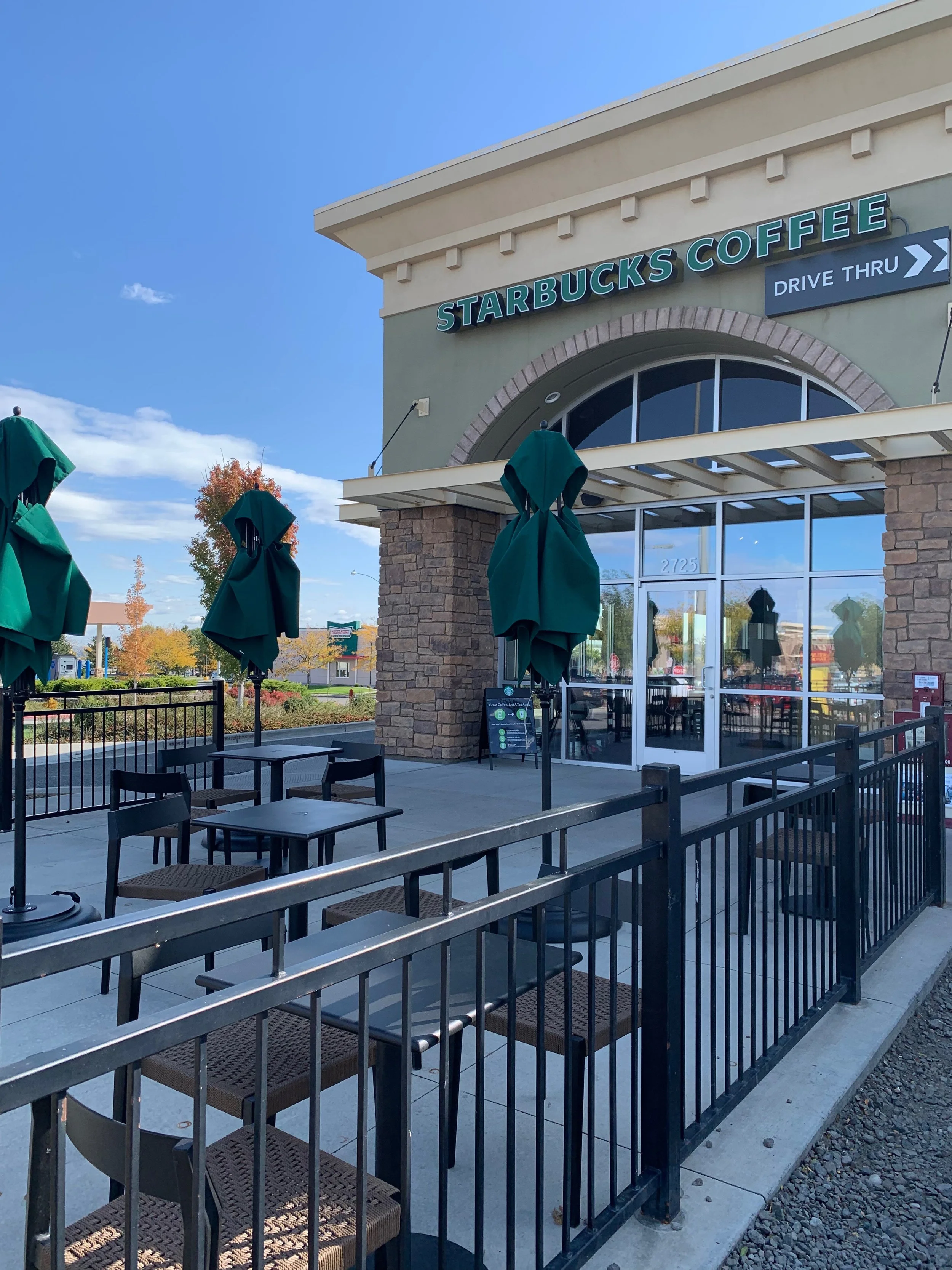 Queensgate Starbucks