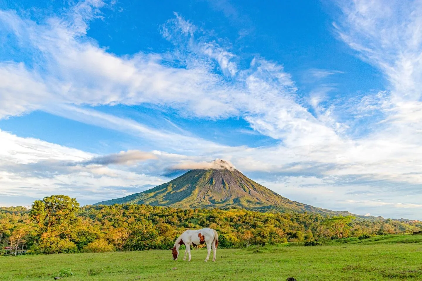 A year ago to the date, my beautiful wife and I were visiting the Arenal area for a long weekend which we loved. Driving around each afternoon we had a view like this. This is a beautiful memory and beautiful place!!

&bull;
&bull;
&bull;
&bull;
&bul