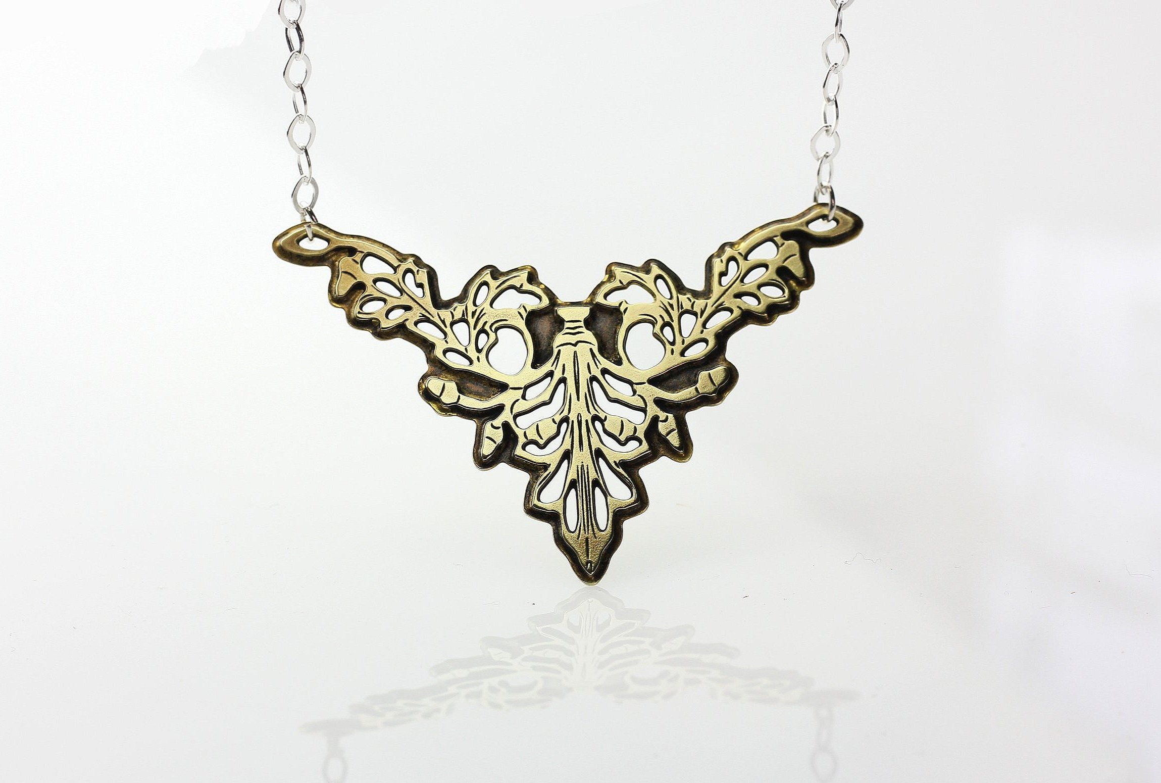 necklace+up.jpg