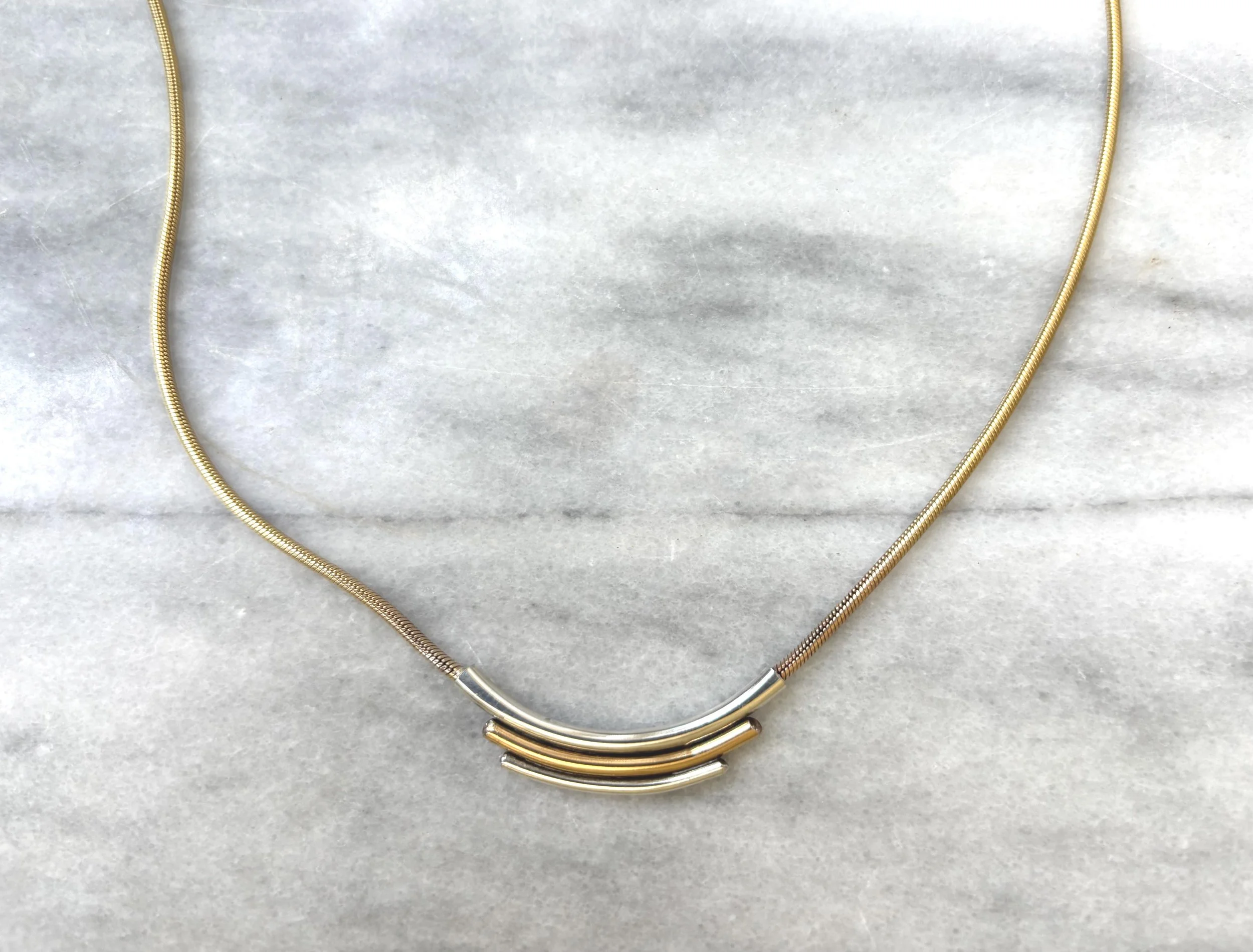 gold chain.jpg