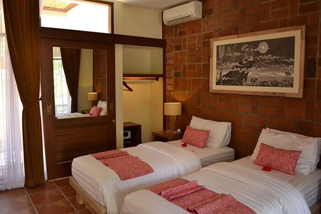 Taman Sari - Shared Studio Room
