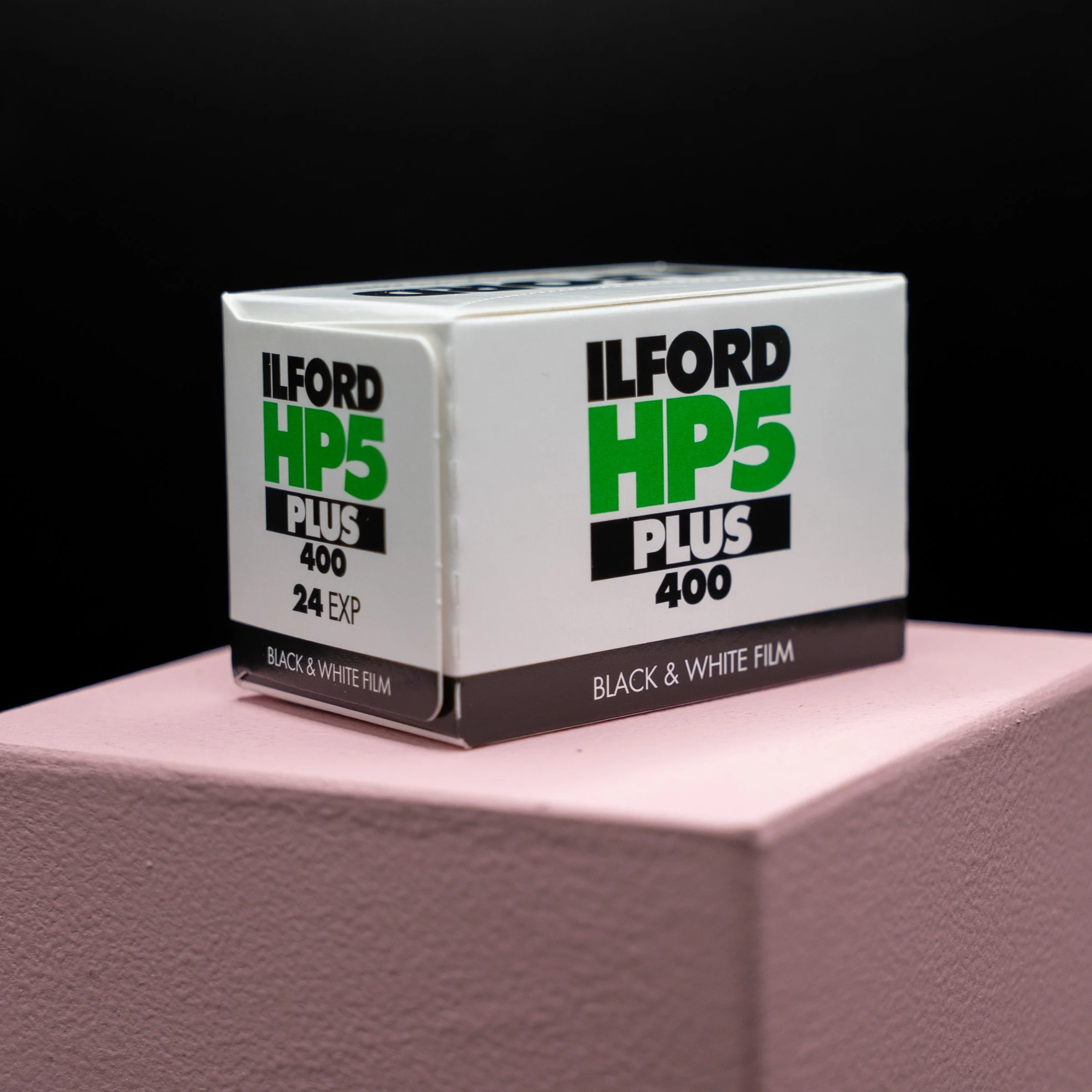 35mm BW Ilford HP5 Plus 400 24 exp.