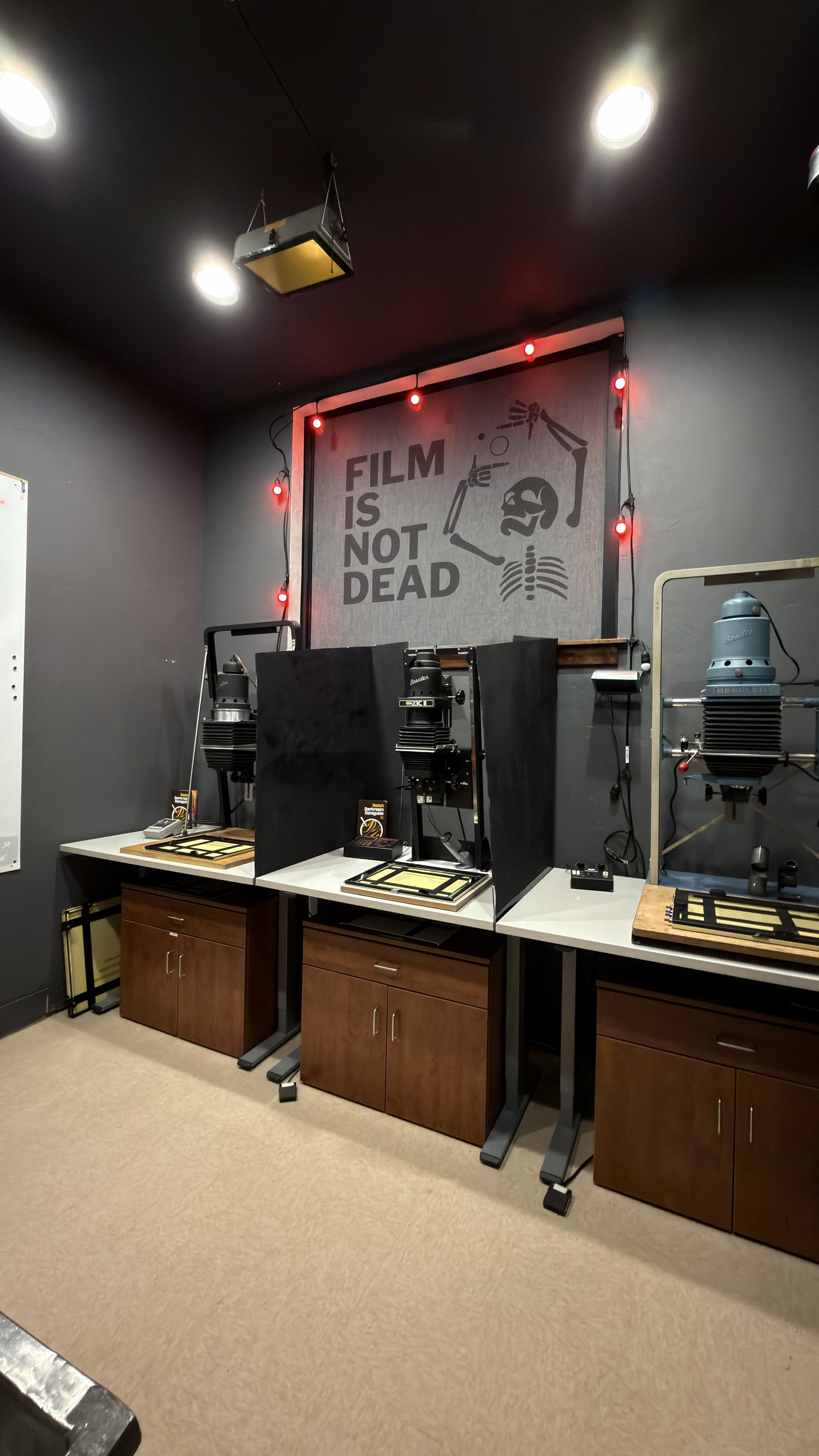darkroom3.jpeg