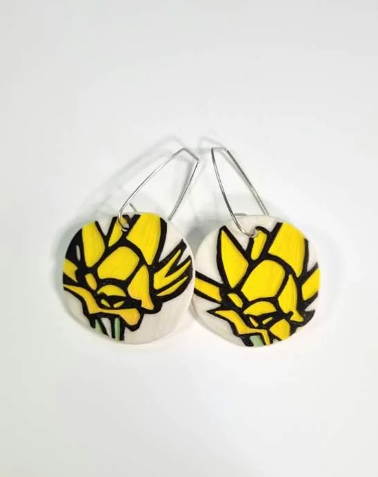Porcelain Earring - Paper Daisy 1