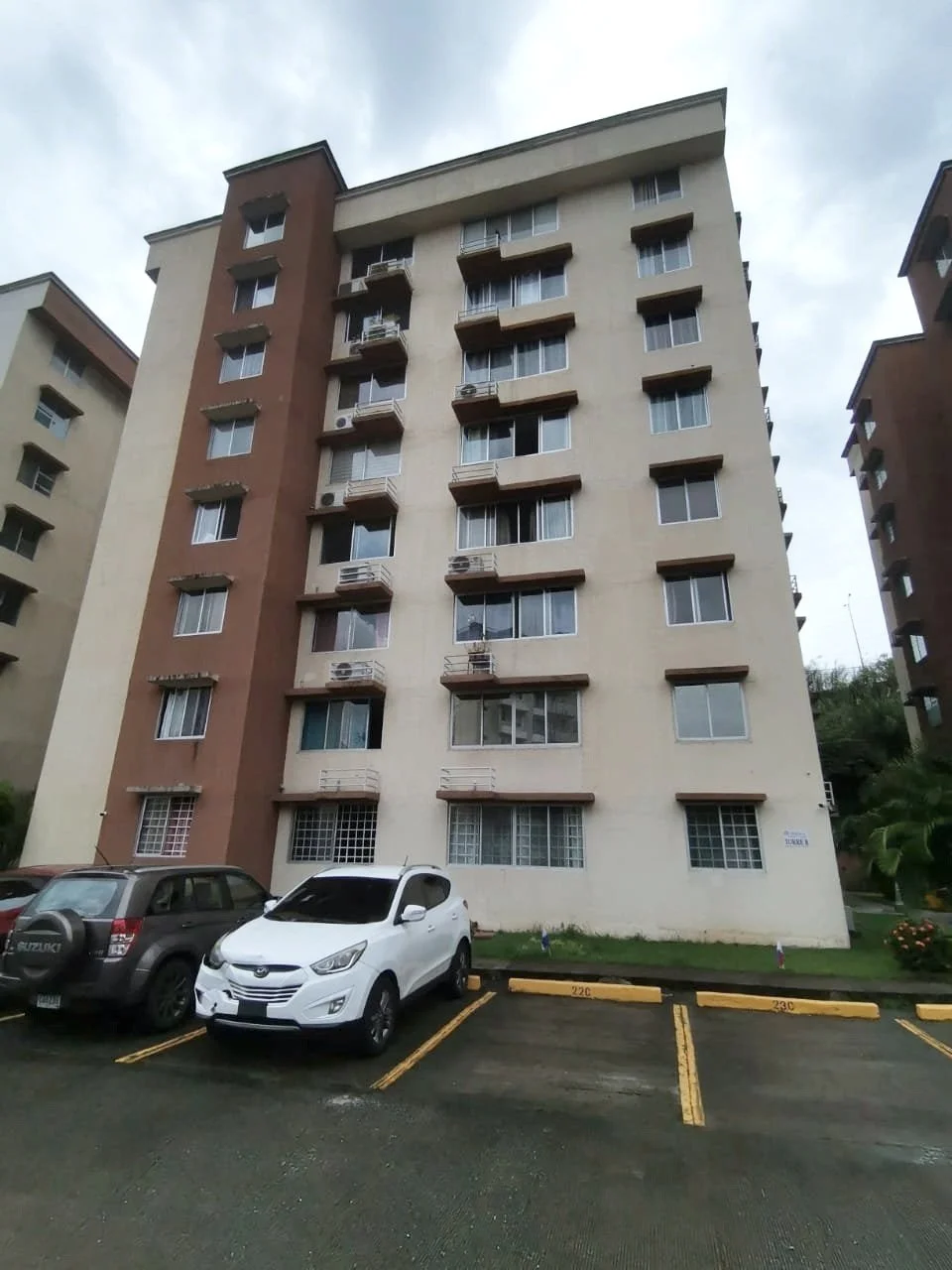 WhatsApp Image 2022-11-21 at 8.22.17 PM.jpg