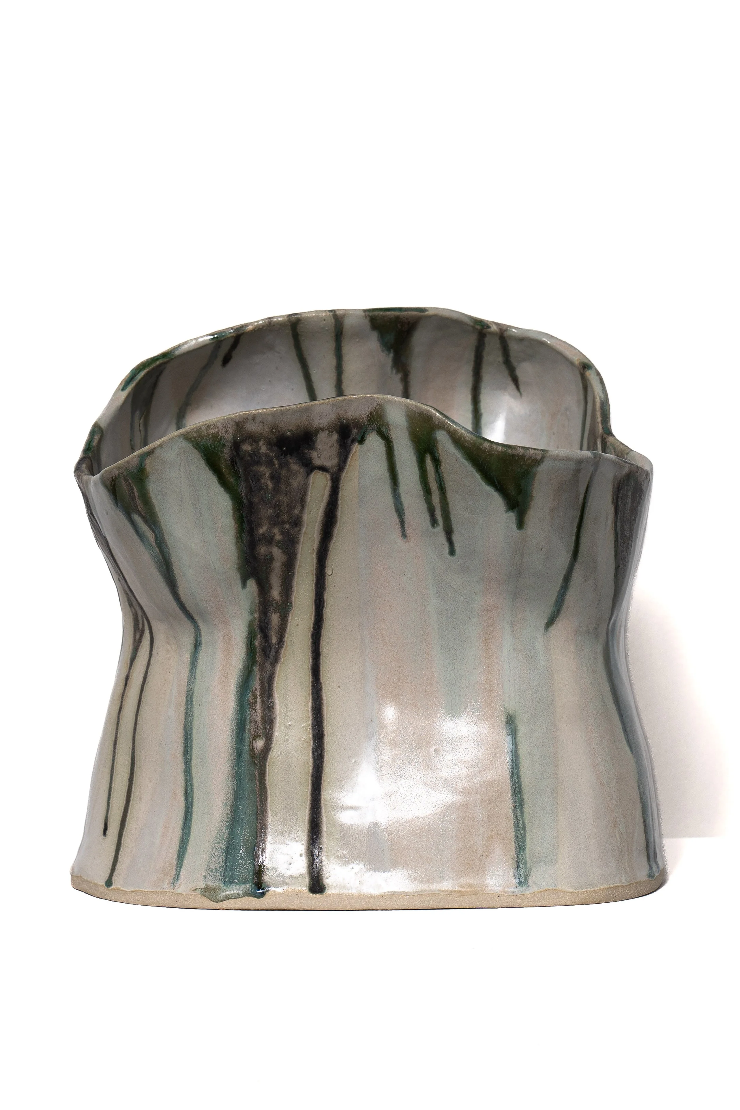 RedGallery_TaraSao_Lovedrunk_2026_Stoneware_glaze_34x33x27cm_AU$1500_back.jpg