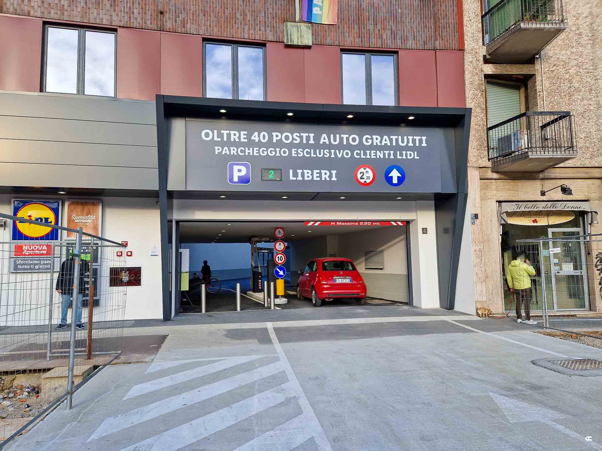 Lidl_Upim_Piazza_Frattini_gdo_IT_archivio_trentatre-10.jpg