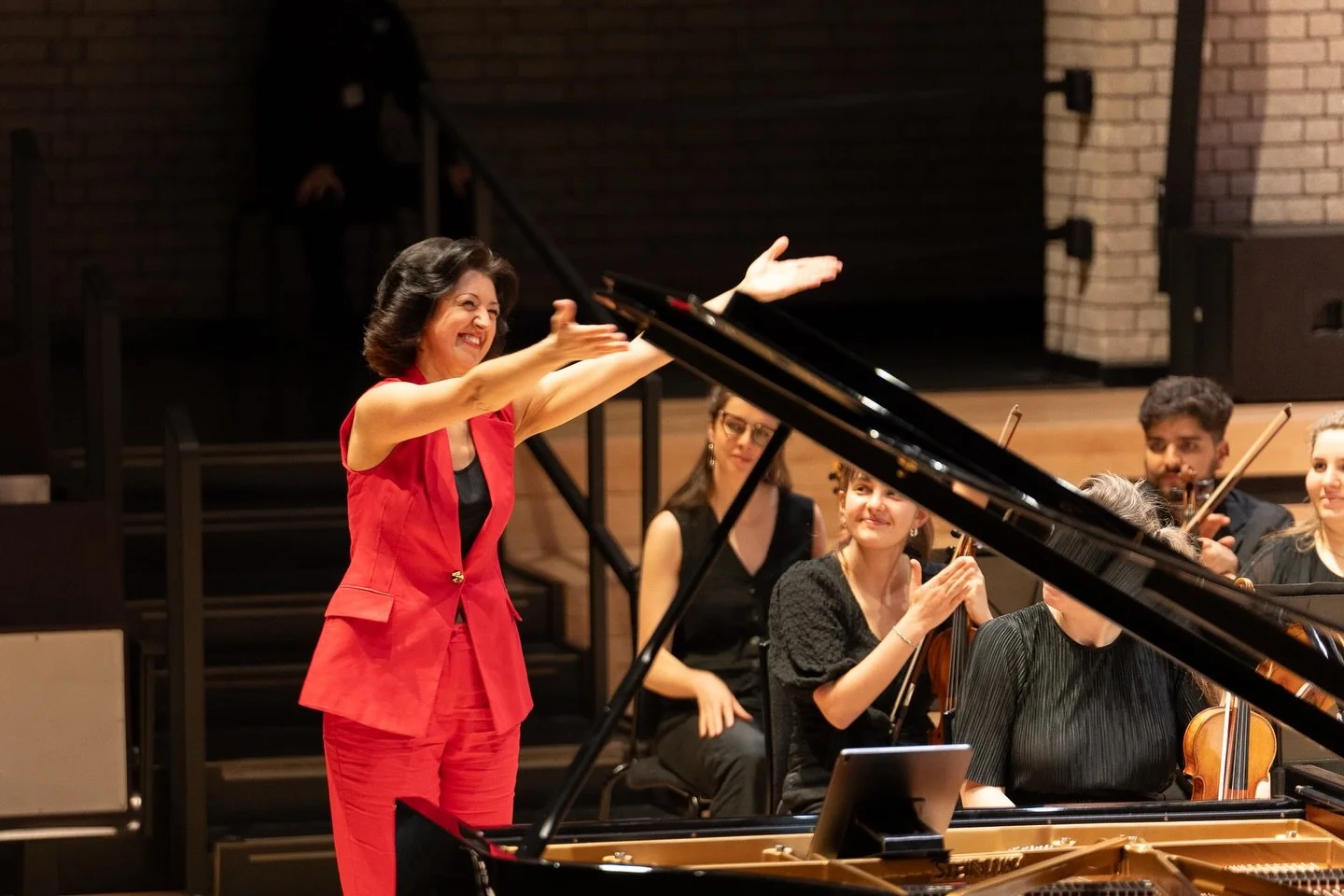 Always such a joy to return to the @rncmlive this time with @manchestercamerata @jkaconductor @leahbroad  for a performance of Doreen Carwithen Piano Concerto. And finished on such a high note with a gorgeous review from the @readartdesk by Robert Be