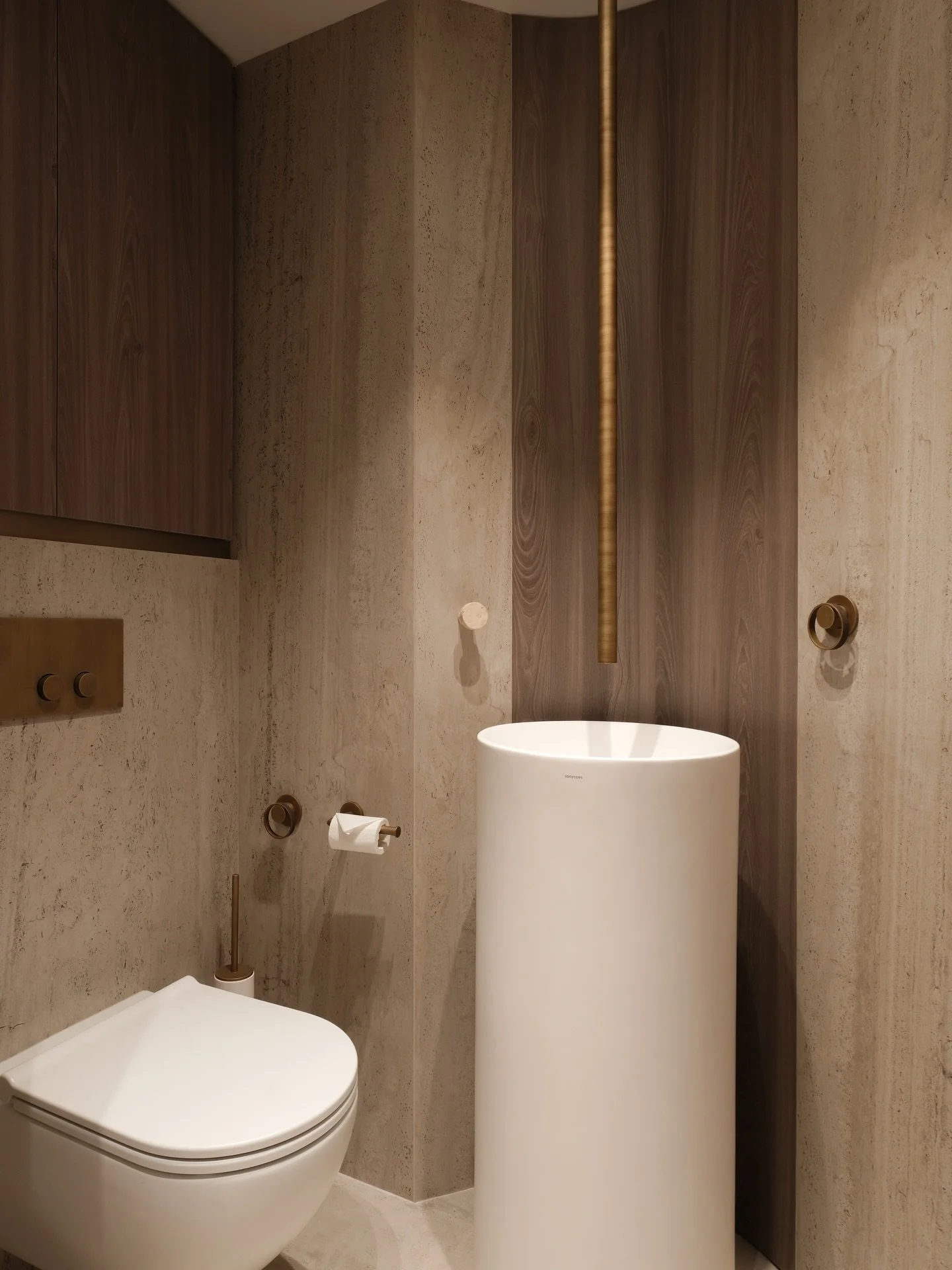 Projet Apollo &ndash; Monaco
&mdash;&mdash;&mdash;&mdash;&mdash;&mdash;&mdash;&mdash;&mdash;&mdash;&mdash;&mdash;&mdash;&mdash;
Un espace toilette optimis&eacute; et raffin&eacute;, o&ugrave; chaque d&eacute;tail compte.
Un totem &eacute;l&eacute;gan