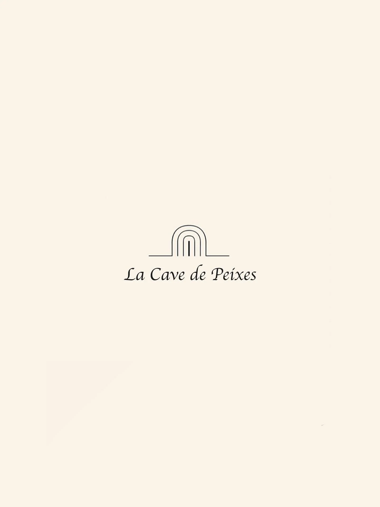 Projet La Cave de Peixes &ndash; Nice
&mdash;&mdash;&mdash;
Derri&egrave;re ces vo&ucirc;tes en pierre, une nouvelle adresse ni&ccedil;oise prend vie.
Un lieu pens&eacute; comme une immersion sensorielle entre authenticit&eacute; et modernit&eacute;.