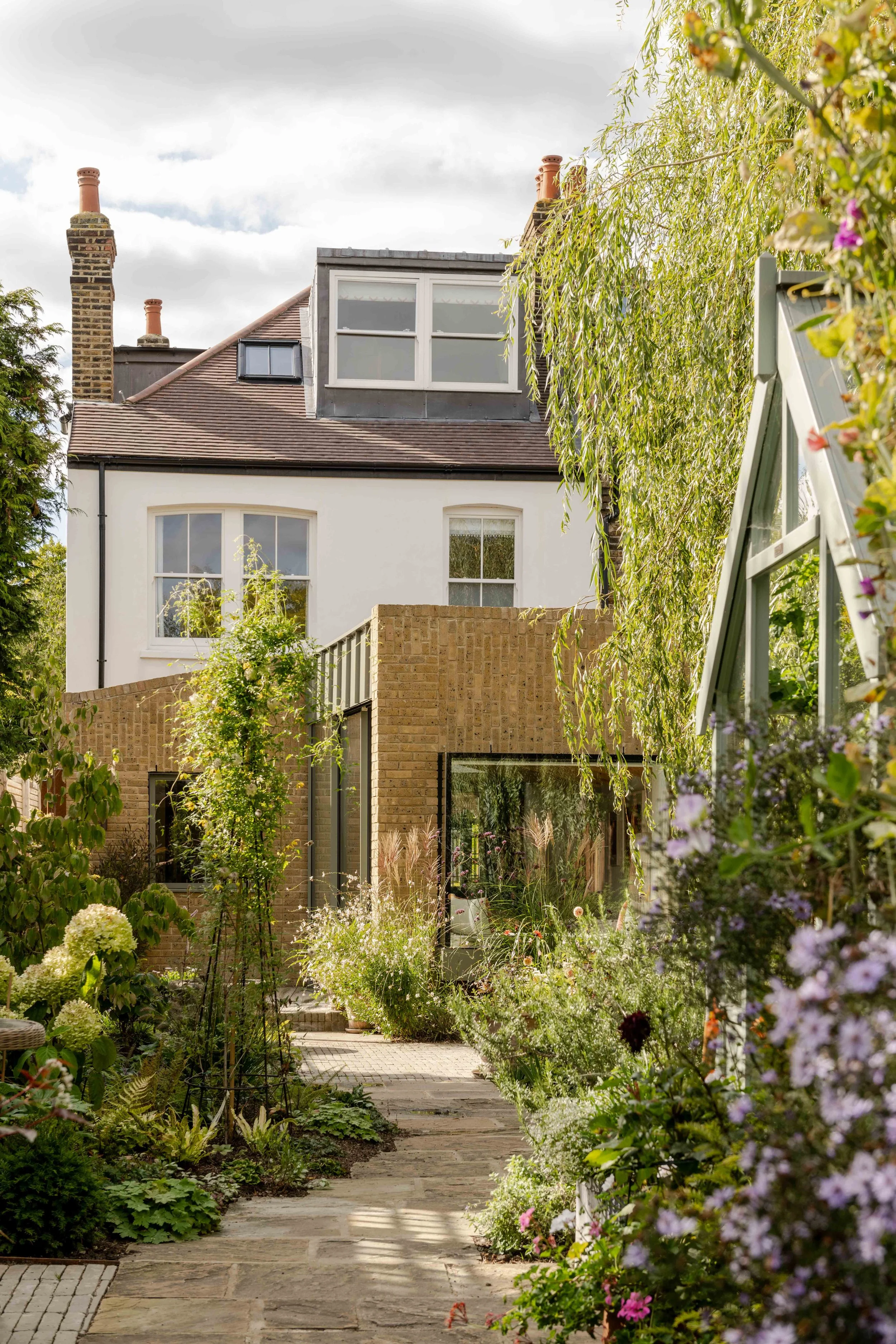 A_Burgesss Architects-DOVERCOURT ROAD-EXTERIORa-89-French and Tye.JPG