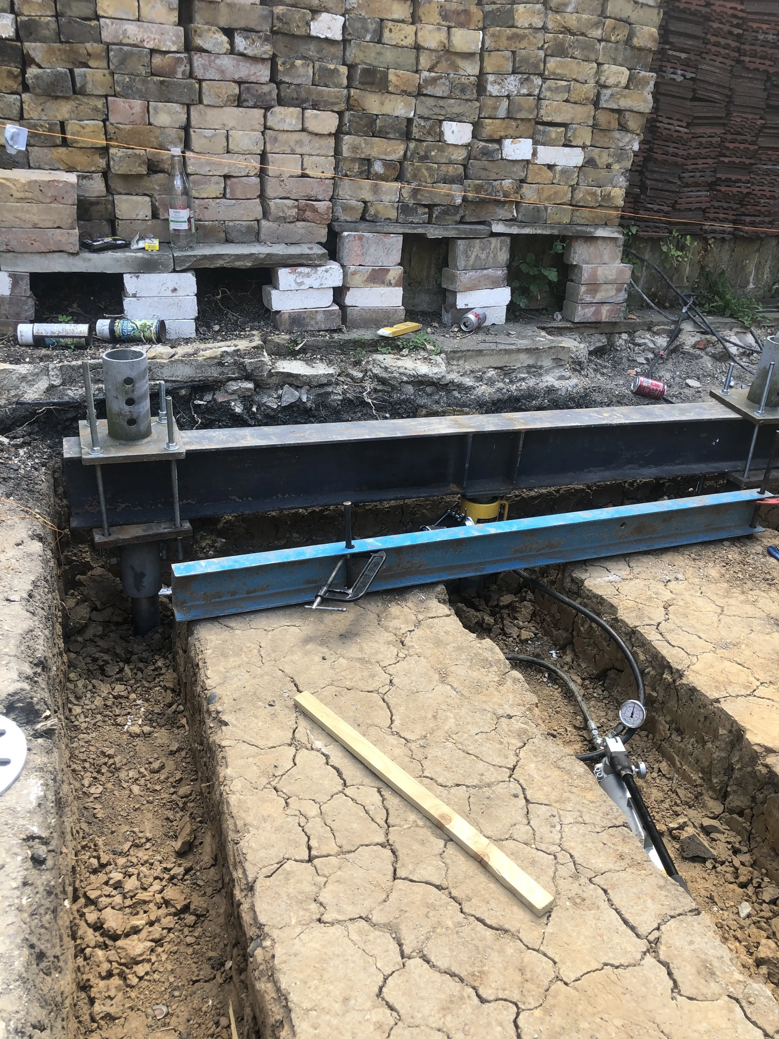 barc_DovercourtRoad_CON_EXT_Piling 2.JPG