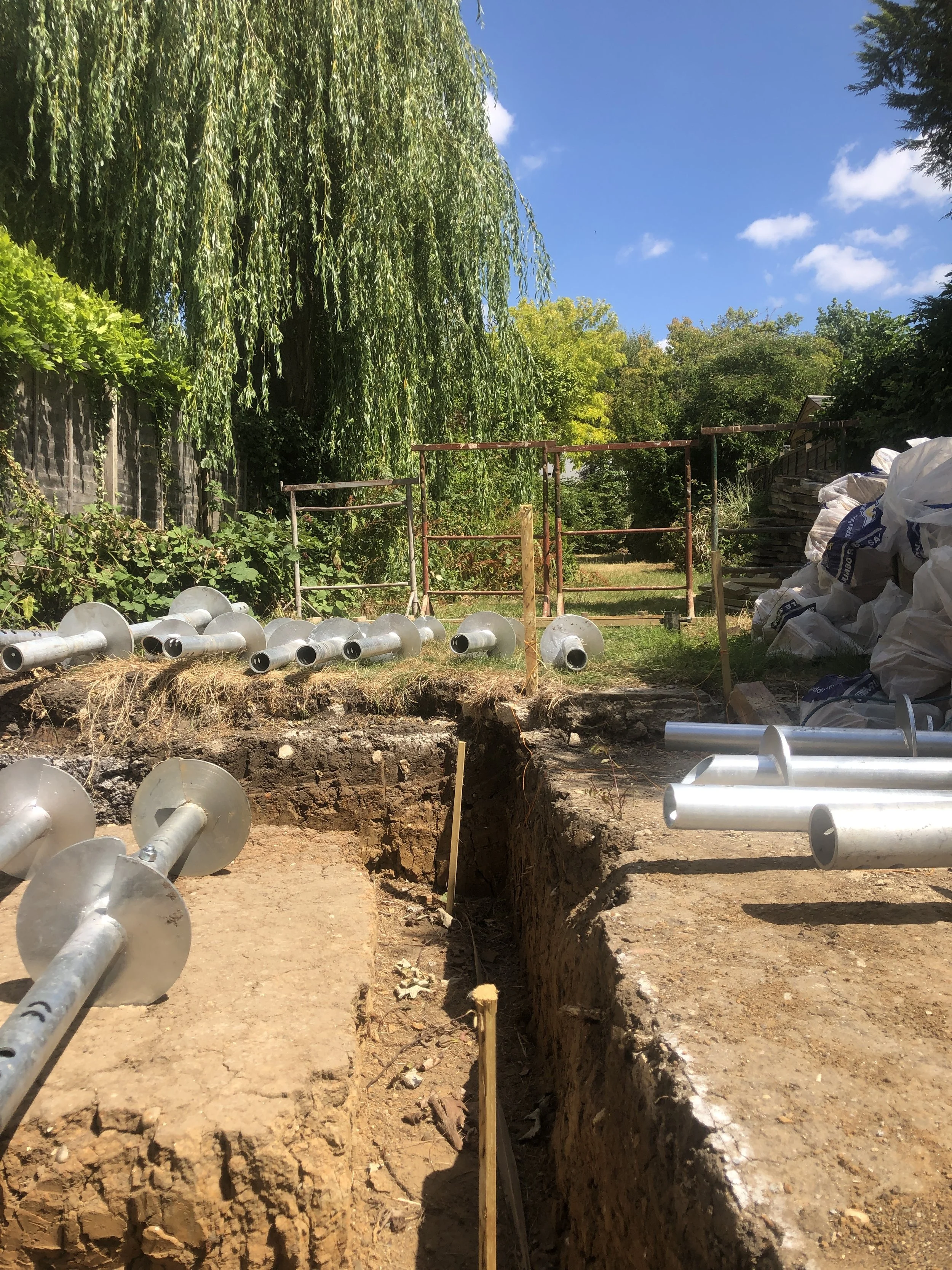barc_DovercourtRoad_CON_EXT_Piling 1.JPG