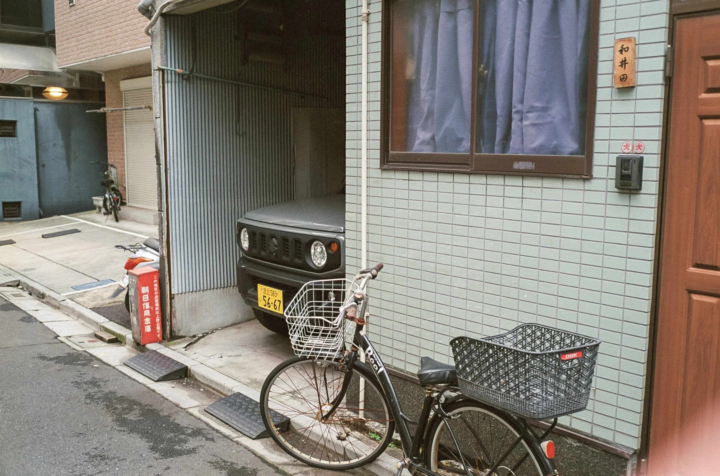 AU_hi_Leica M6_26_278.jpg