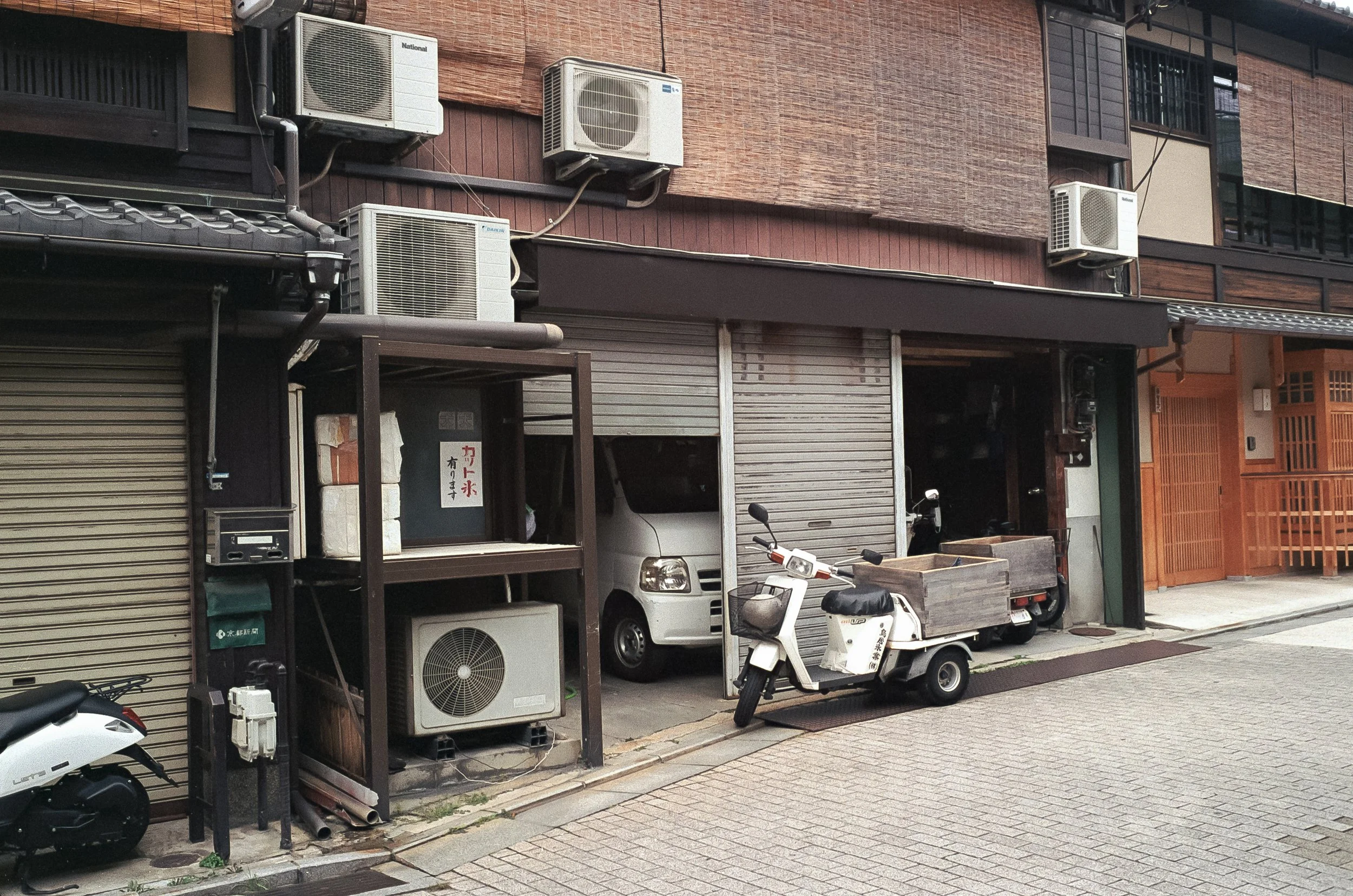 AU_hi_Leica M6_26_419.jpg