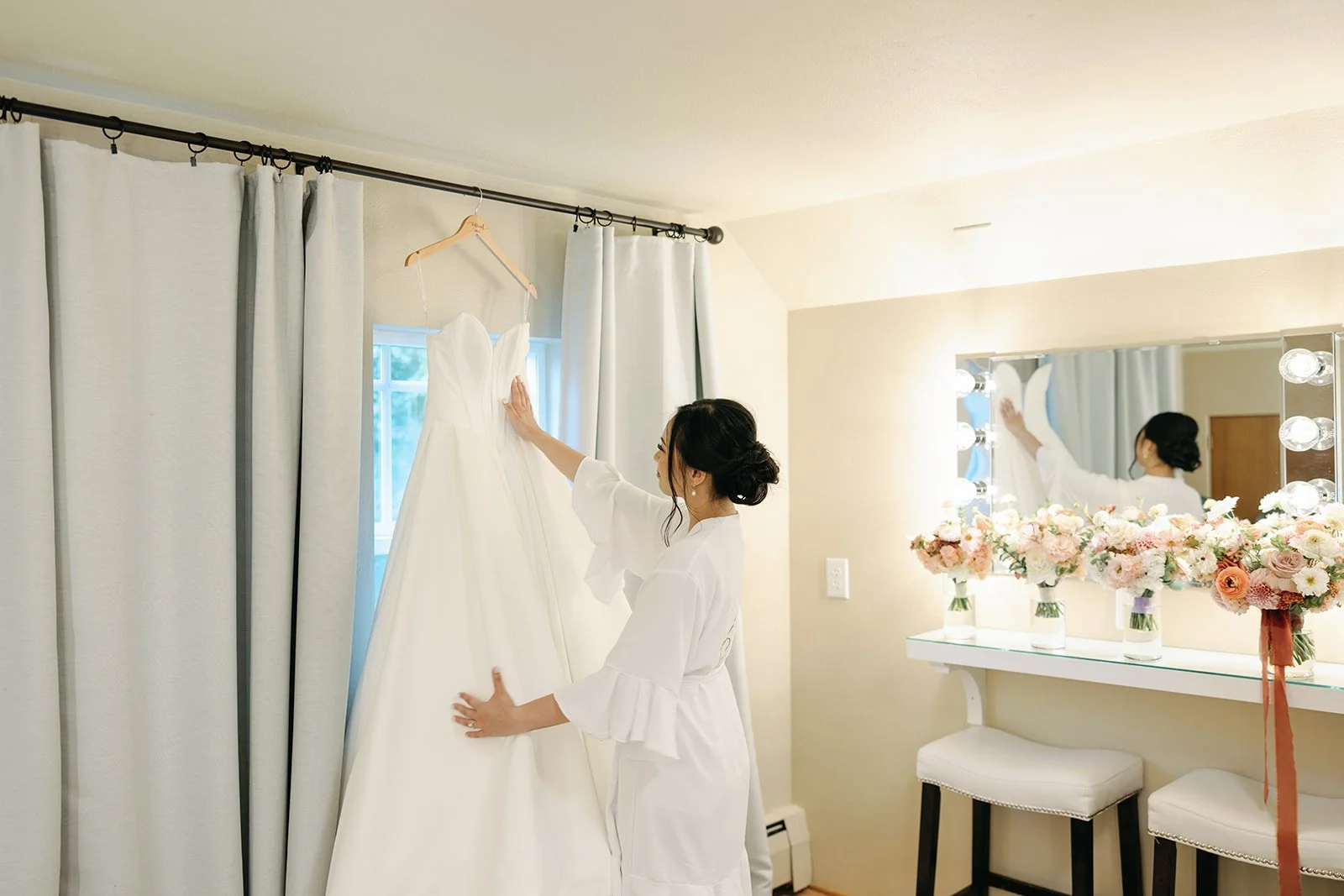 Copy of SamandSola_VandG_Weddingsneak-13_websize.jpg