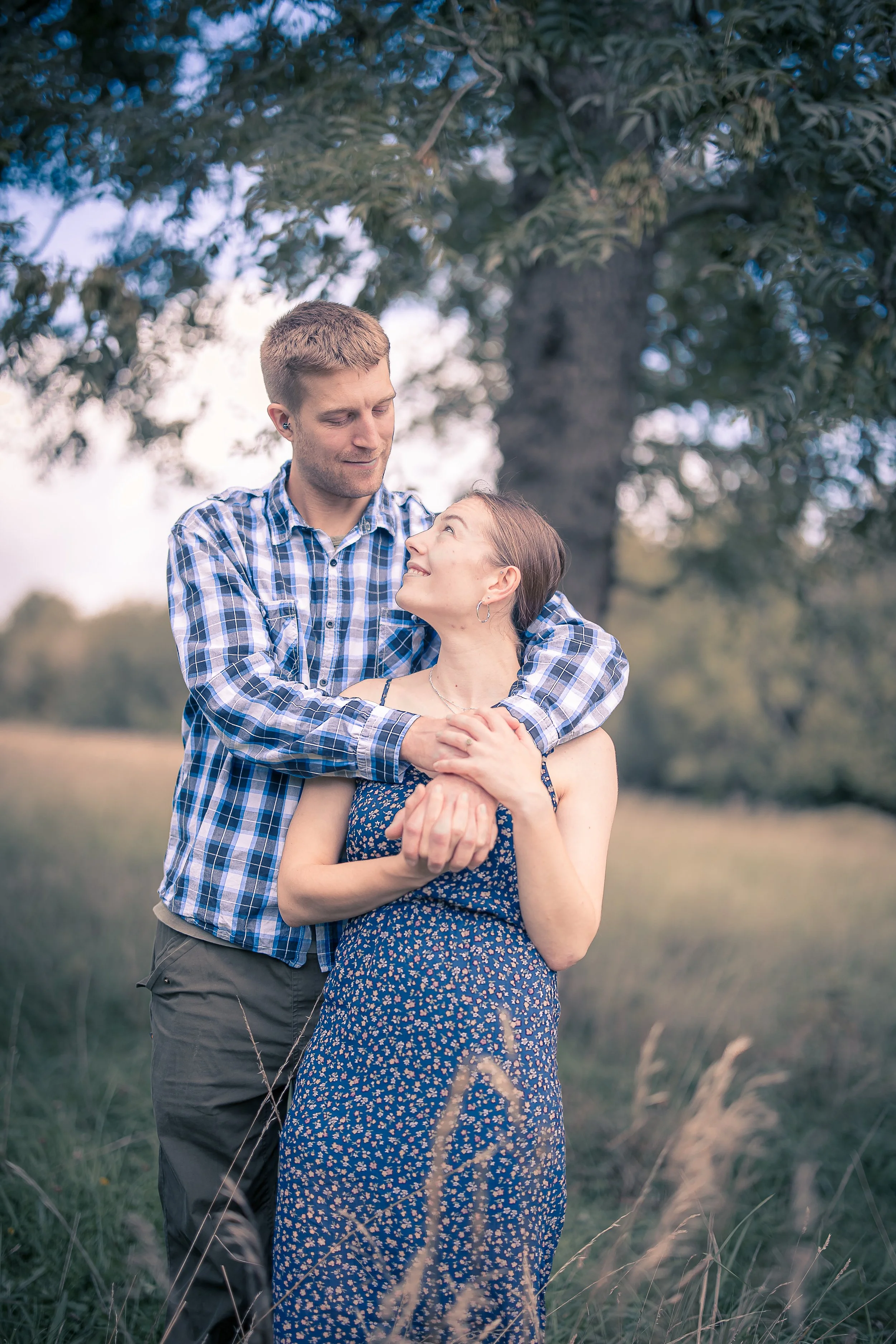 Scott & Josie - Eng Shoot-10.jpg