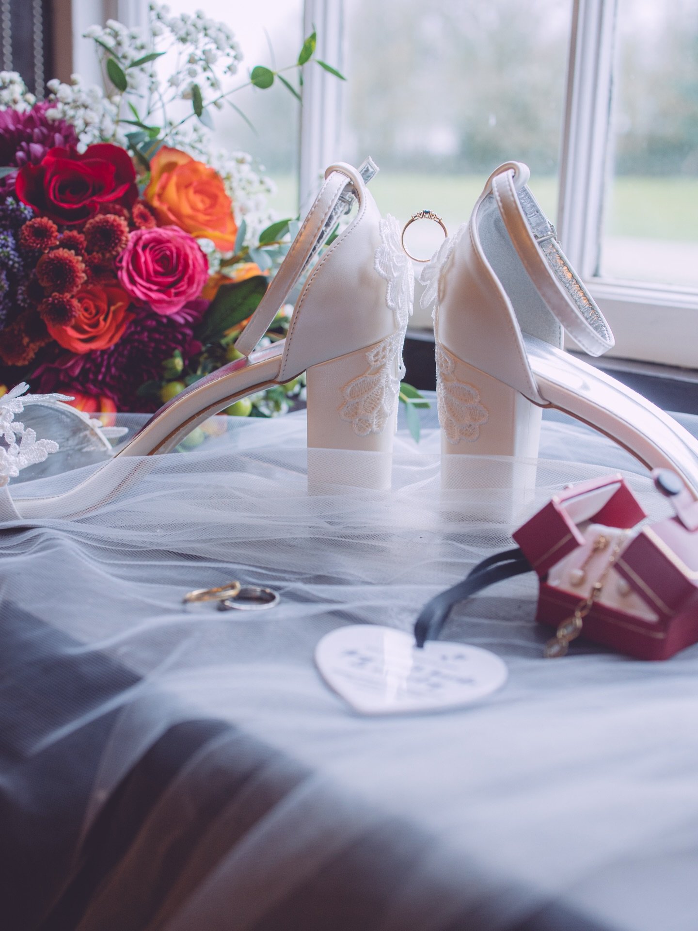 What a day!
Huge congrats to Mr and Mrs Russell.
That is how you have a wedding! What a party! 

You&rsquo;re both so sweet together. 

Can&rsquo;t wait to get the rest of the photos back to you. 

Married at the amazing Ufton court, 
Amazing food, i