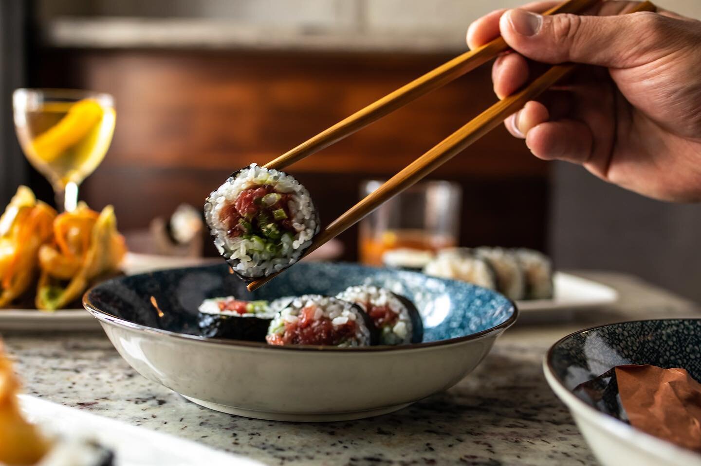 We can&rsquo;t wait for you to taste this 🍣
.
. 📸 @marencophoto 
.
#sushiwhisperer #philadelphia #fishtown #sushi #izakayabyyanaga #gluhospitality #tuna #spicytunaroll #cocktails #japanesefood