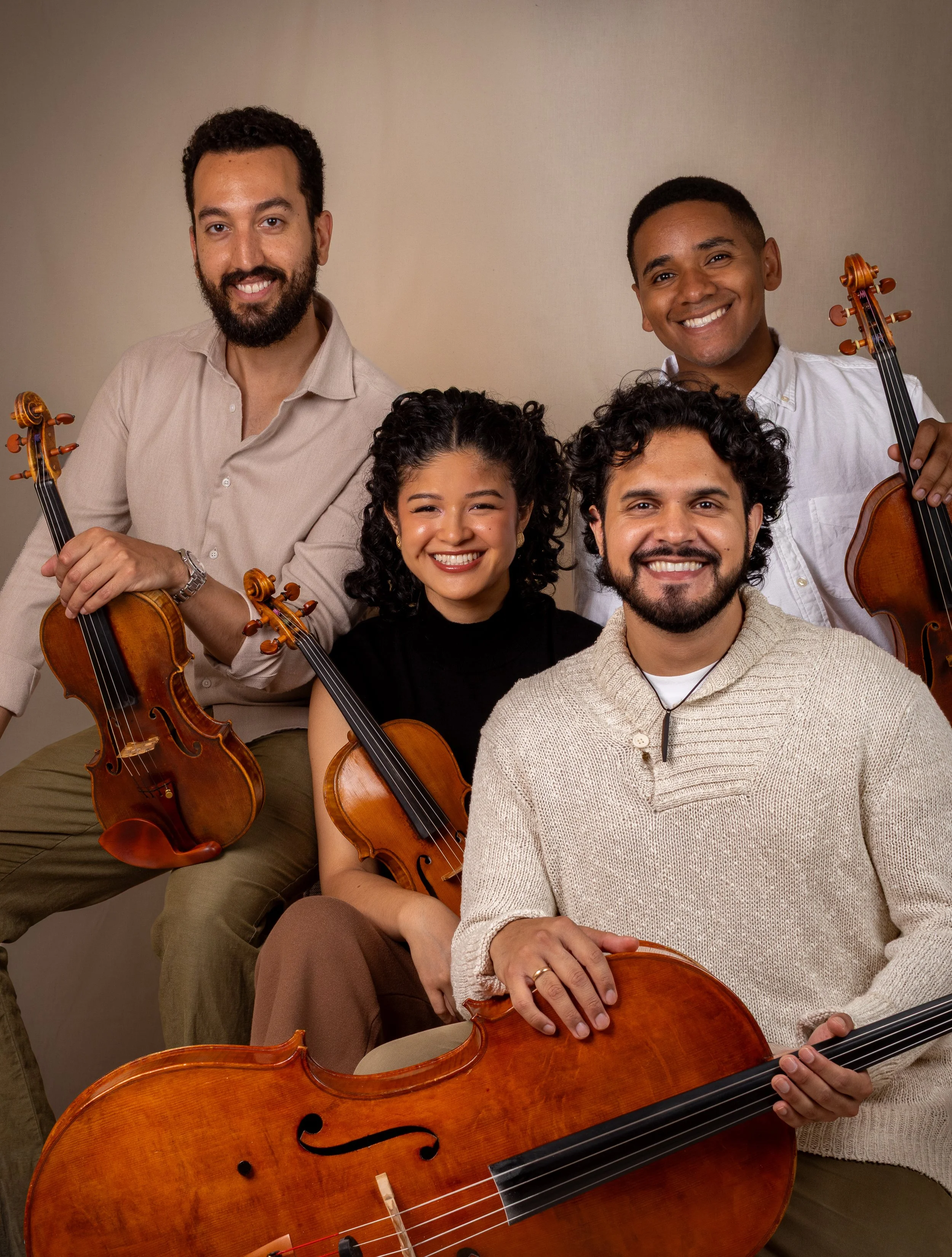 Left to right: Reuben Kebede, violin; Adeline Baban, violin; Pedro Sánchez, cello; Marcus Stevenson, viola.
Photo credit: Pedro Sánchez