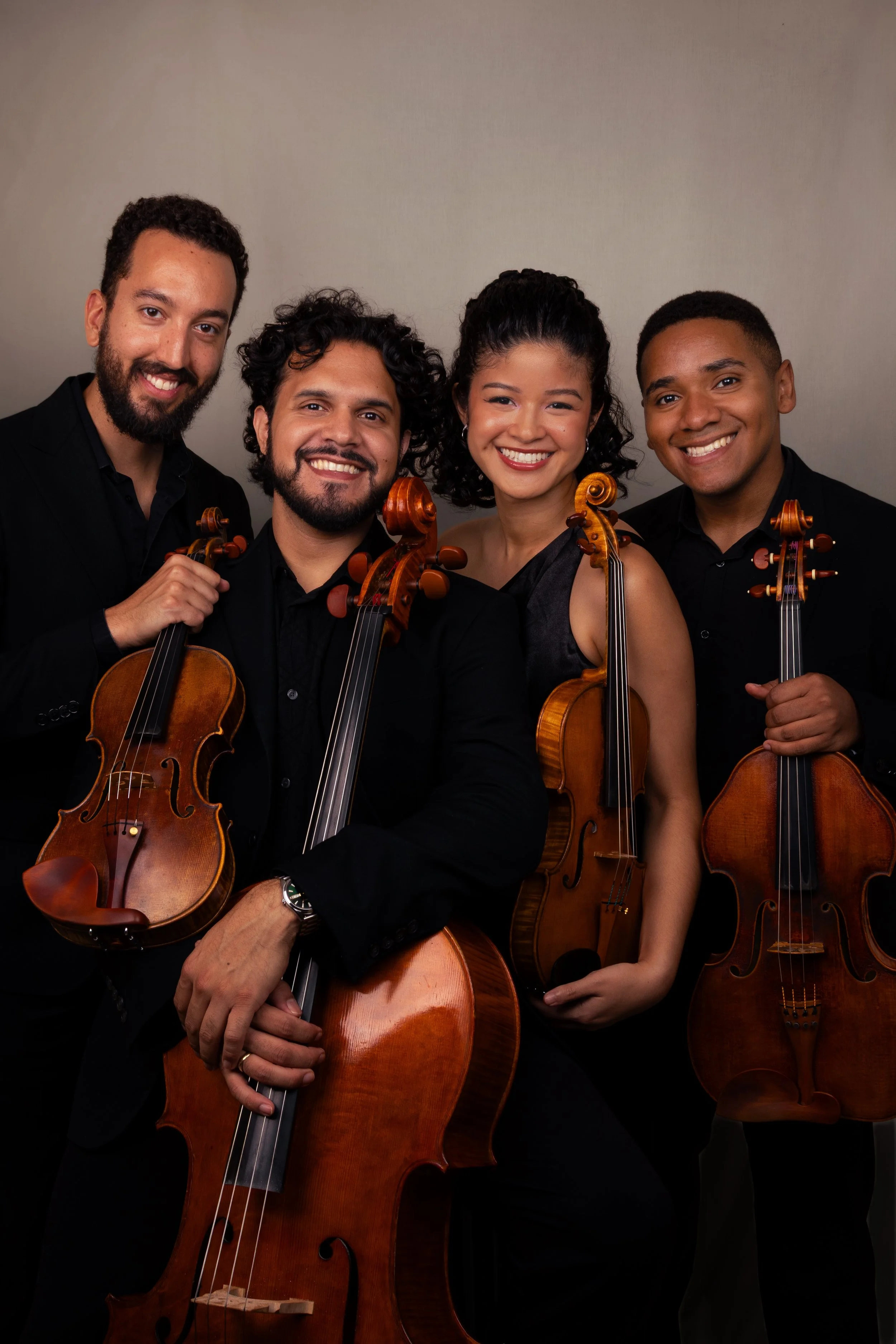 Left to right: Reuben Kebede, violin; Pedro Sánchez, cello; Adeline Baban, violin; Marcus Stevenson, viola.
Photo credit: Pedro Sánchez