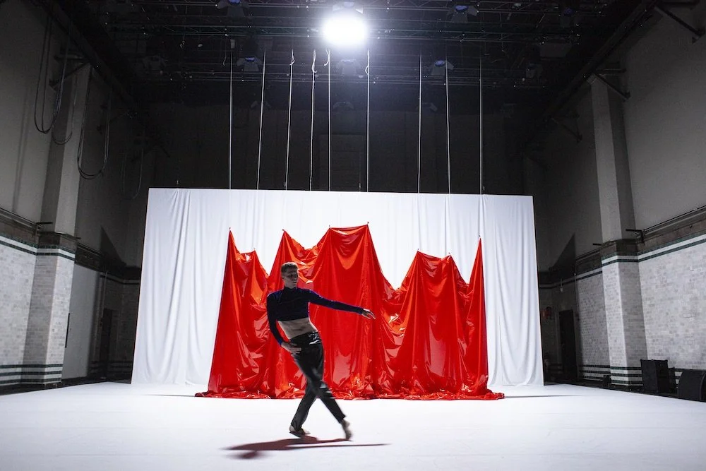 L'exposé by Philip Berlin