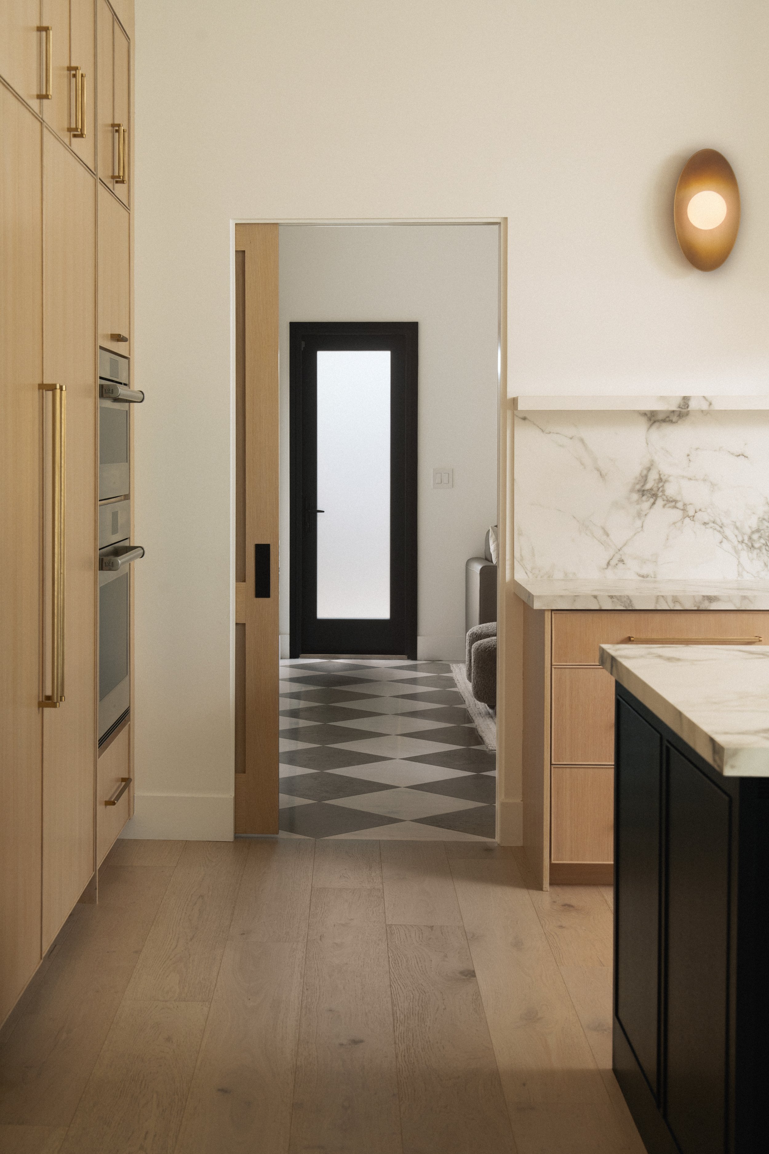 Jonathons Coastal Living interior design custom kitchen remodel showcasing modern and sleek design in Costa Mesa, Orange County, CA