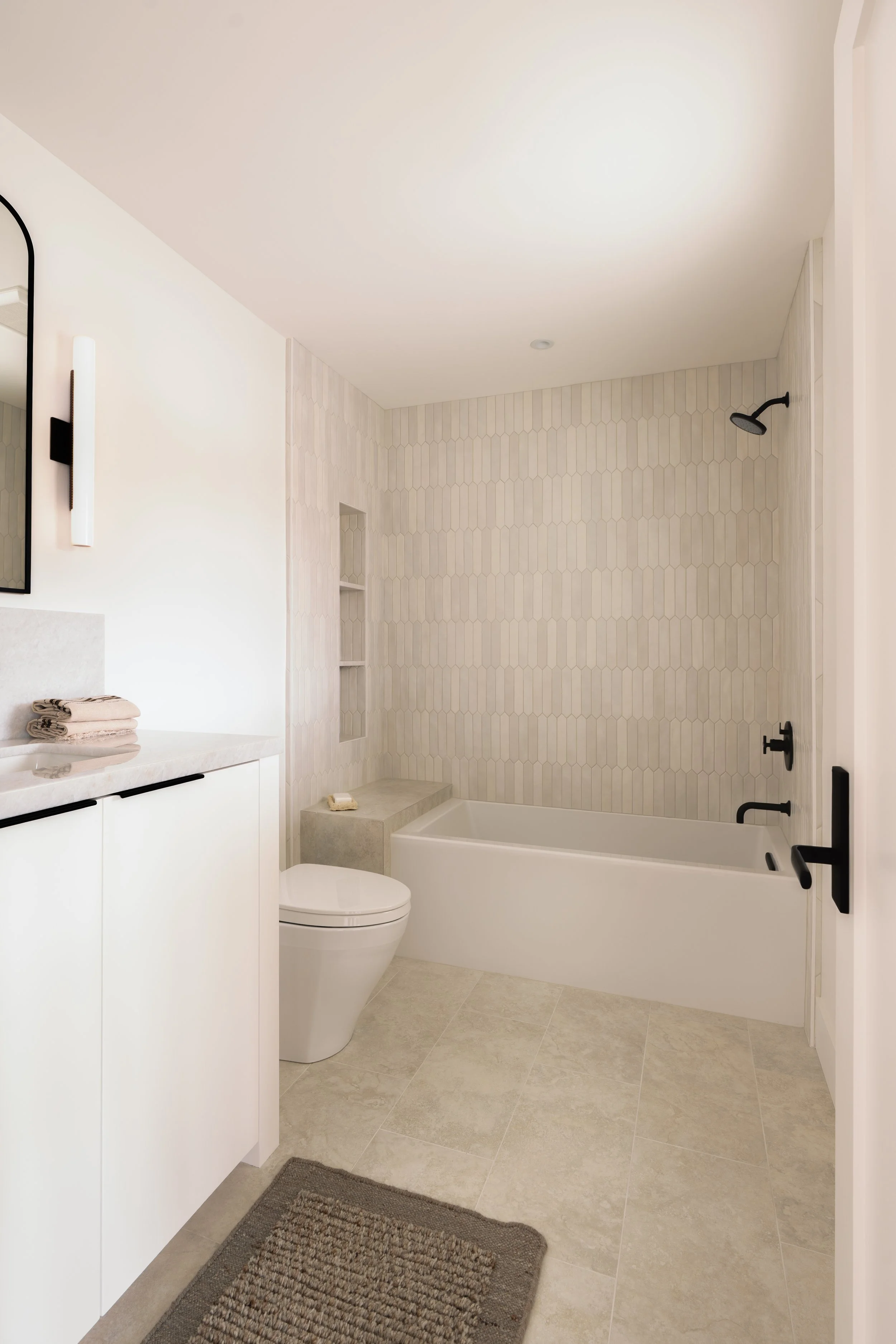 Jonathons Coastal Living interior design custom guest bathroom remodel in a simplistic traditional style in Dana Point, Orange County, CA