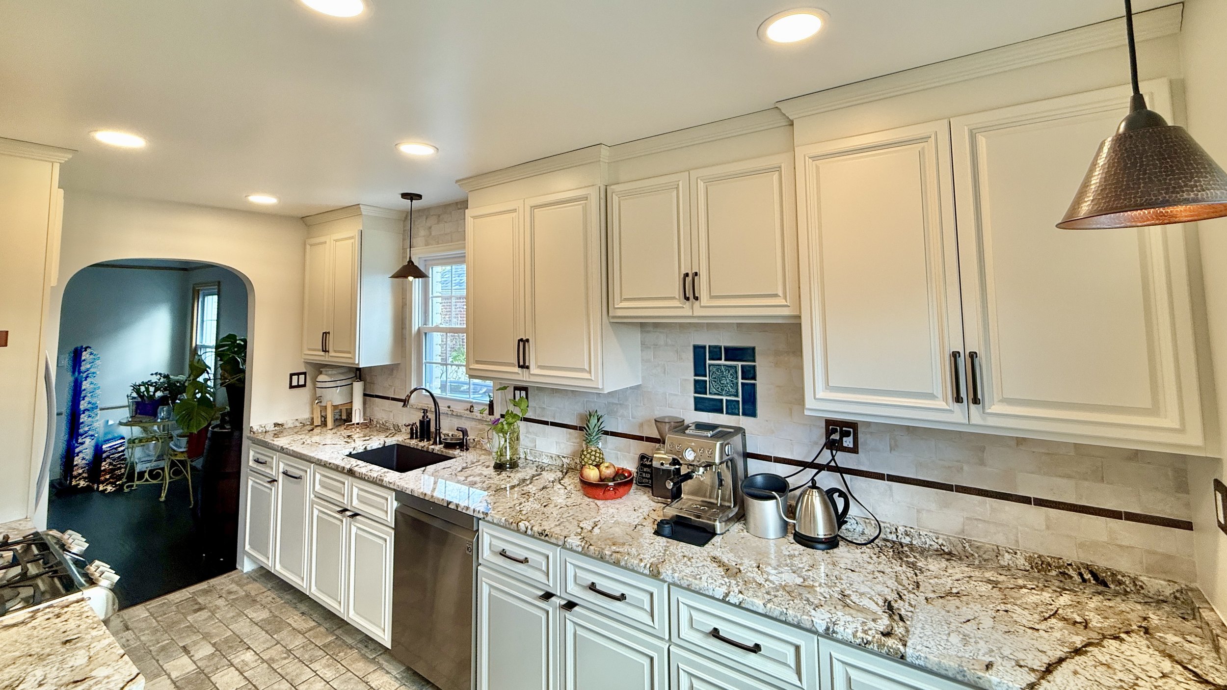 Finished Kitchen 2
