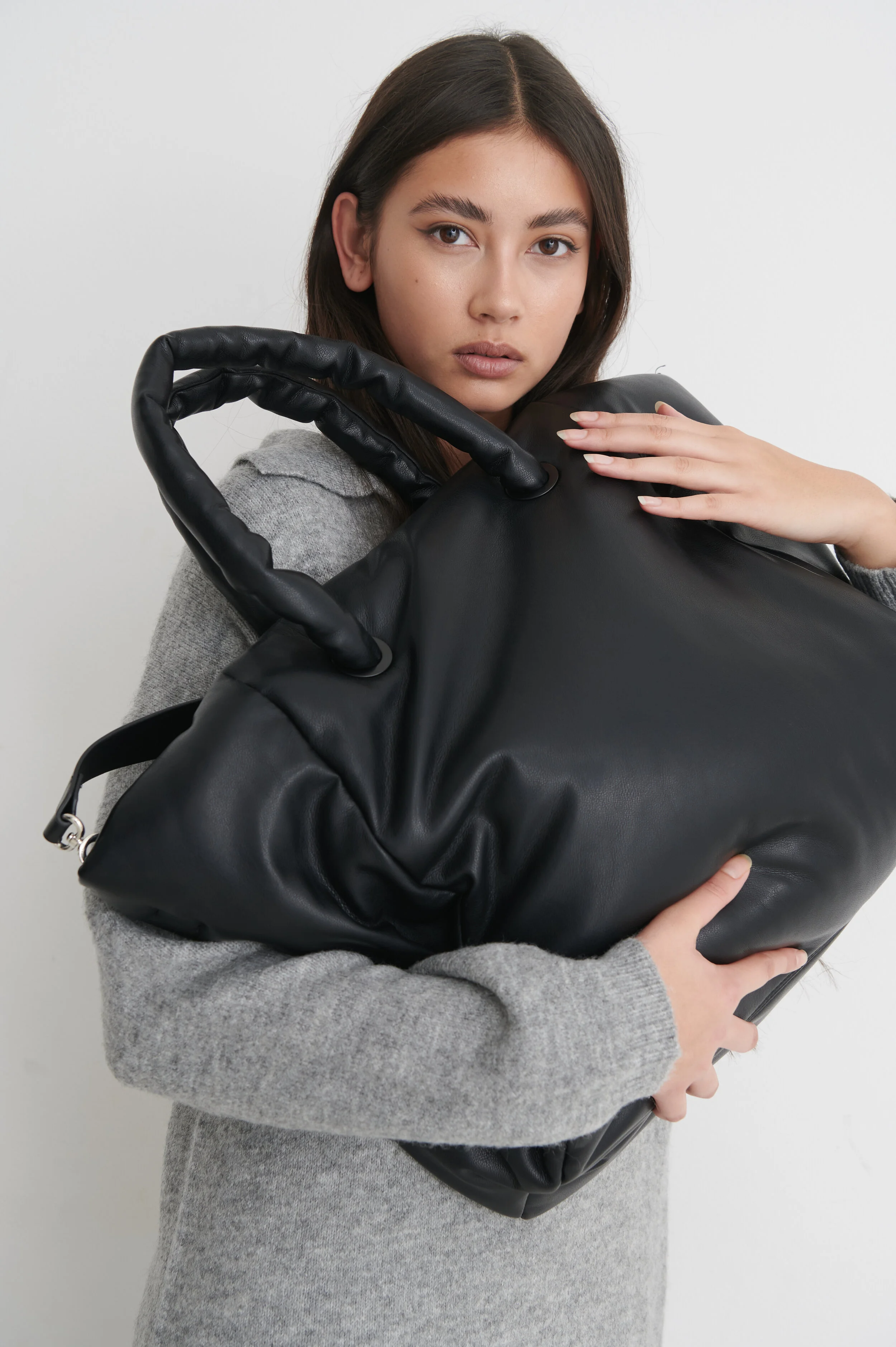 mango_nordic_bag_1587-001665-000298425newWB.JPG