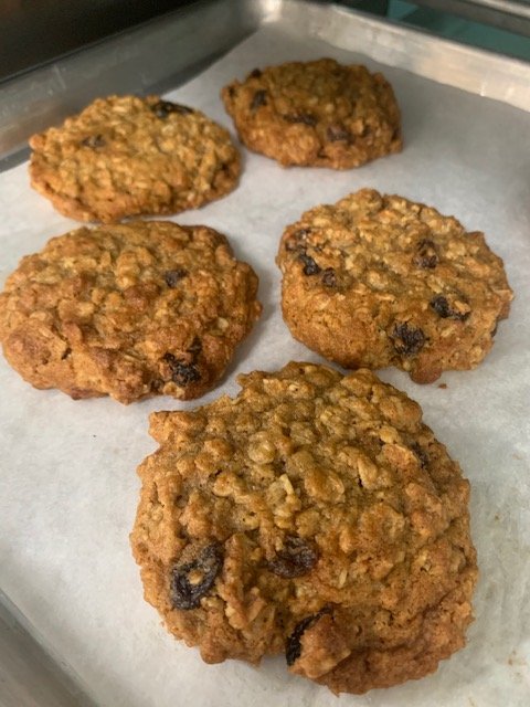 Oatmeal Craisin (Nov - Dec)