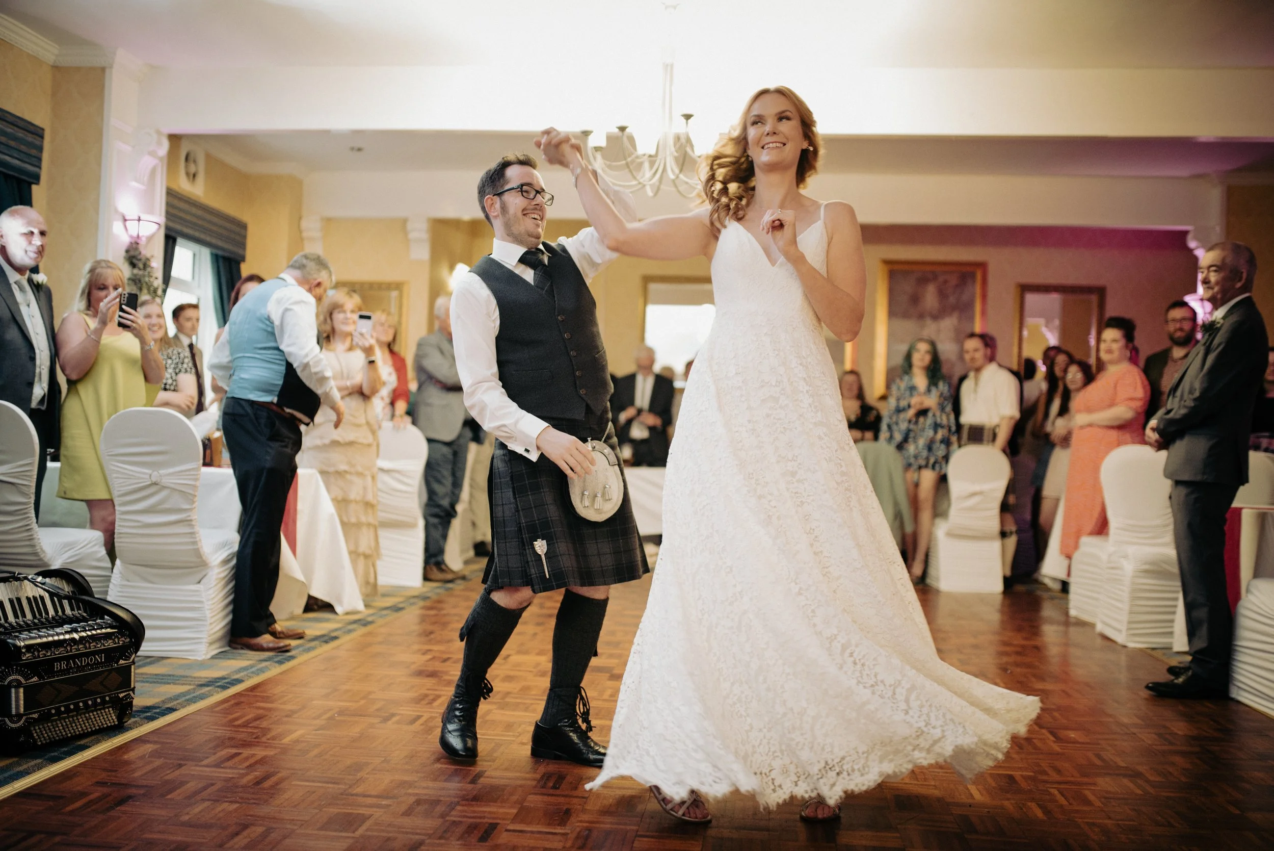 Wedding photographer glasgow