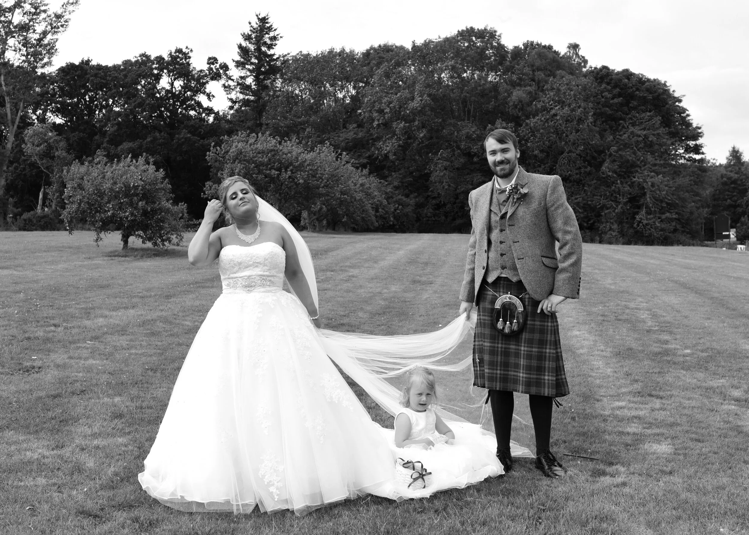 wedding photographer glasgow