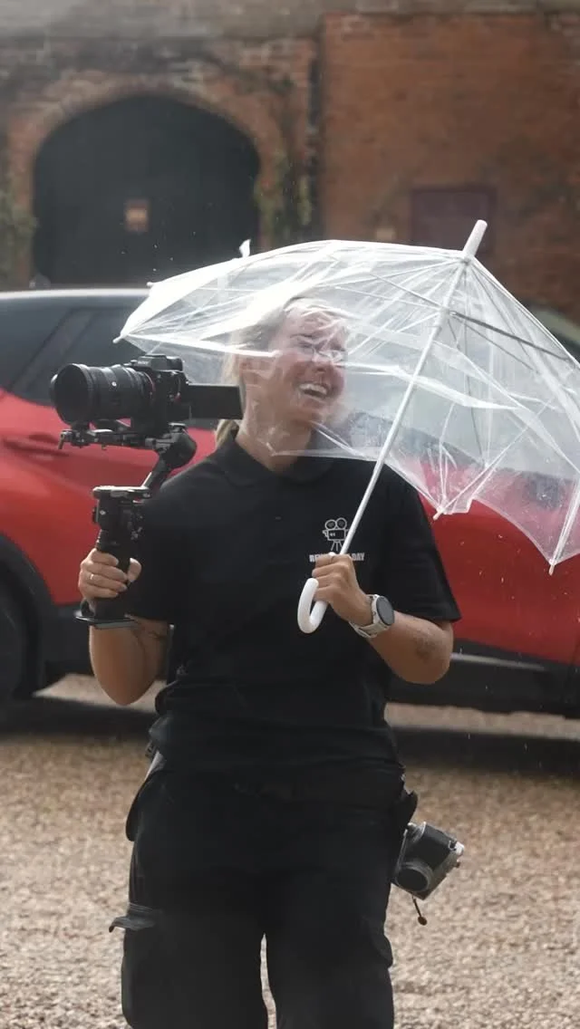 Shot through a glass door this was absolutely priceless to watch. Although we have pretty decent solid black umbrellas in our kit, Issy chose the pretty white one 🤷🏼‍♂️😬
Said RTD brolly I left at the venue. Karma?