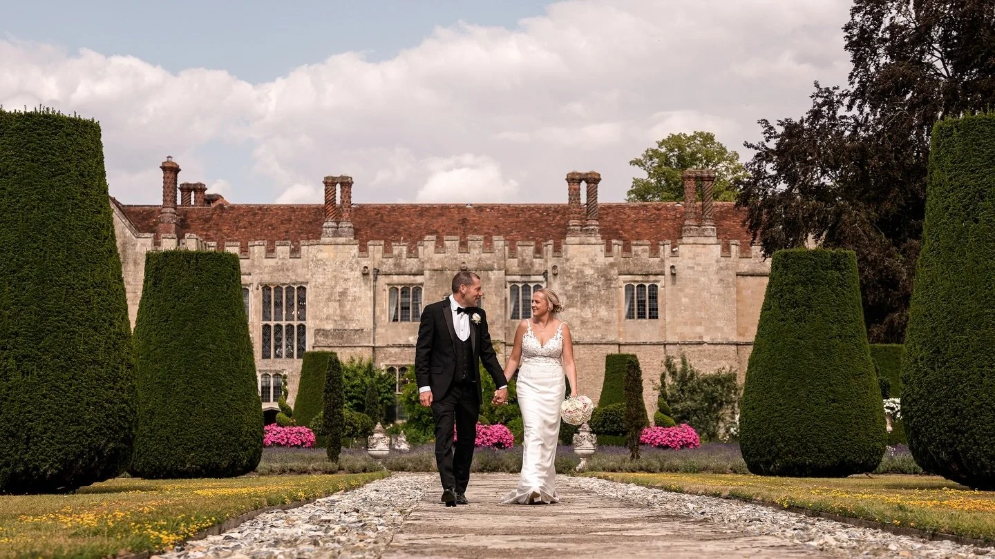 Zenon and Chloe THAT WAS SOMETHING SPECIAL 🙌🏼❤️

@hengrave_hall you absolute beauty! Top tier suppliers too 👏🏼

LOTS COMING YOUR WAY SOON 🎥

▪️Venue @hengrave_hall
▪️Photographer @martinbeardphotography
▪️Decor @sophieboutiquebowsstyling
▪️Singe