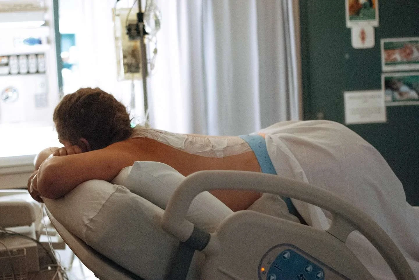 The strength it takes for a mom to birth her child is incredible. We literally ask her to tear her body apart- all to welcome that little bundle of joy.
I had the privledge last night/this morning to support a VBAC momma and she did it. She over came