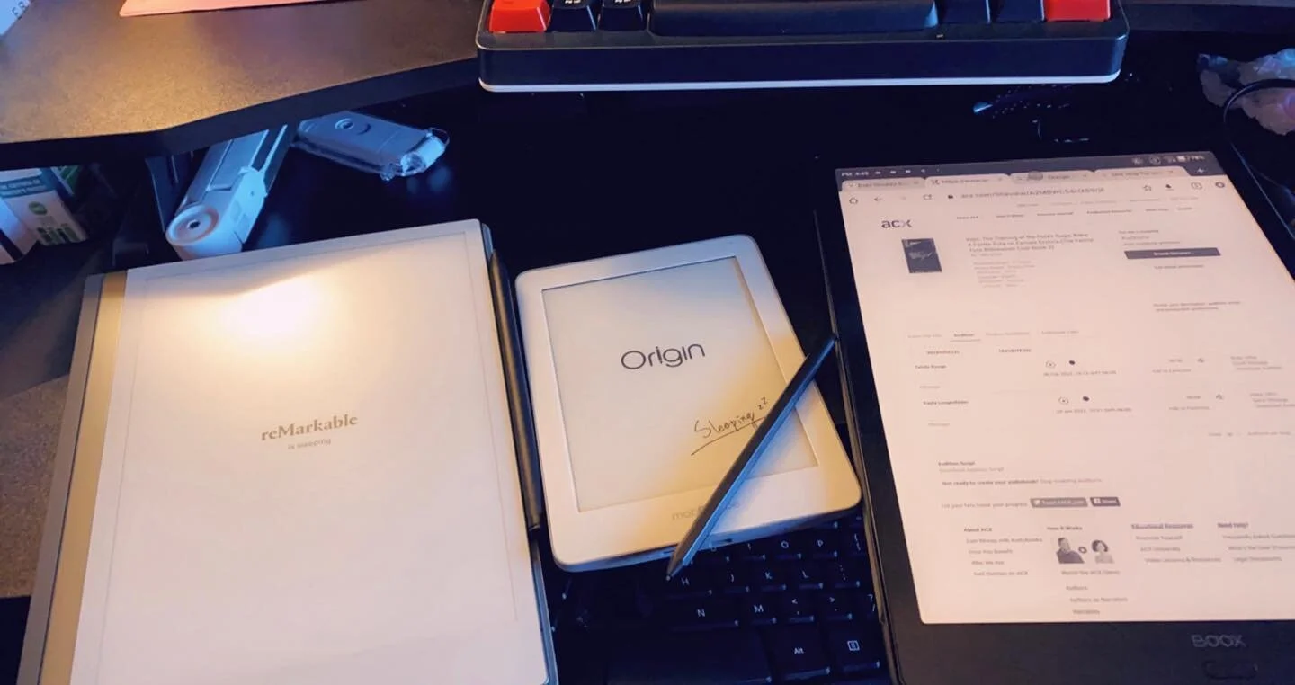 #WriterWorkflowWeek #TuesdayTidbits And then there were three, because you can never have too many e-ink devices. 

Believe it or not, they all have their place in my workflow for creativity and I&rsquo;ve found that my process is so much easier/bett