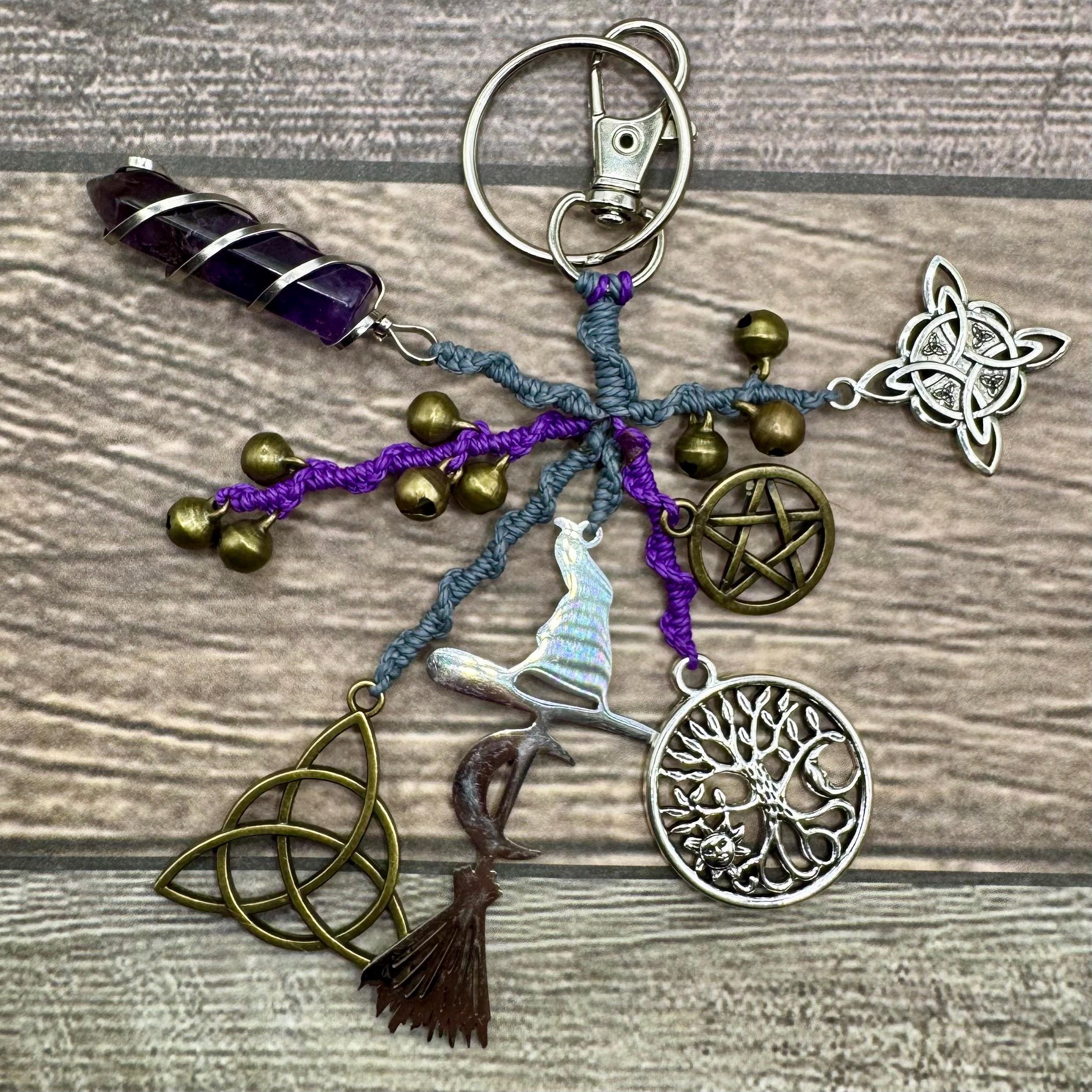 https://i.etsystatic.com/22708917/r/il/060fb0/6470452270/il_fullxfull.6470452270_k1z2.jpg